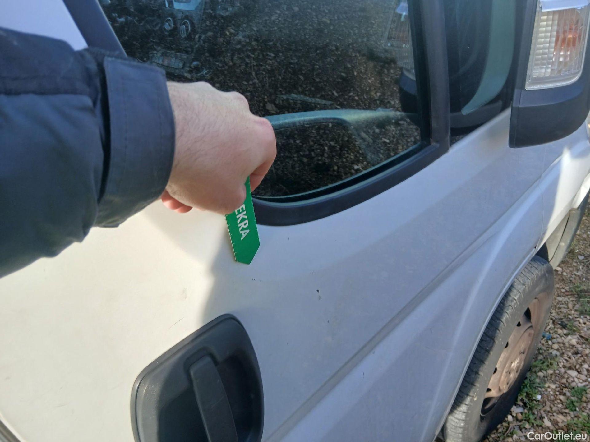  Peugeot  Boxer PEUGEOT  / 2014 / 4P / furgón 330 L1H1 BlueHDi 81KW (110CV) #26