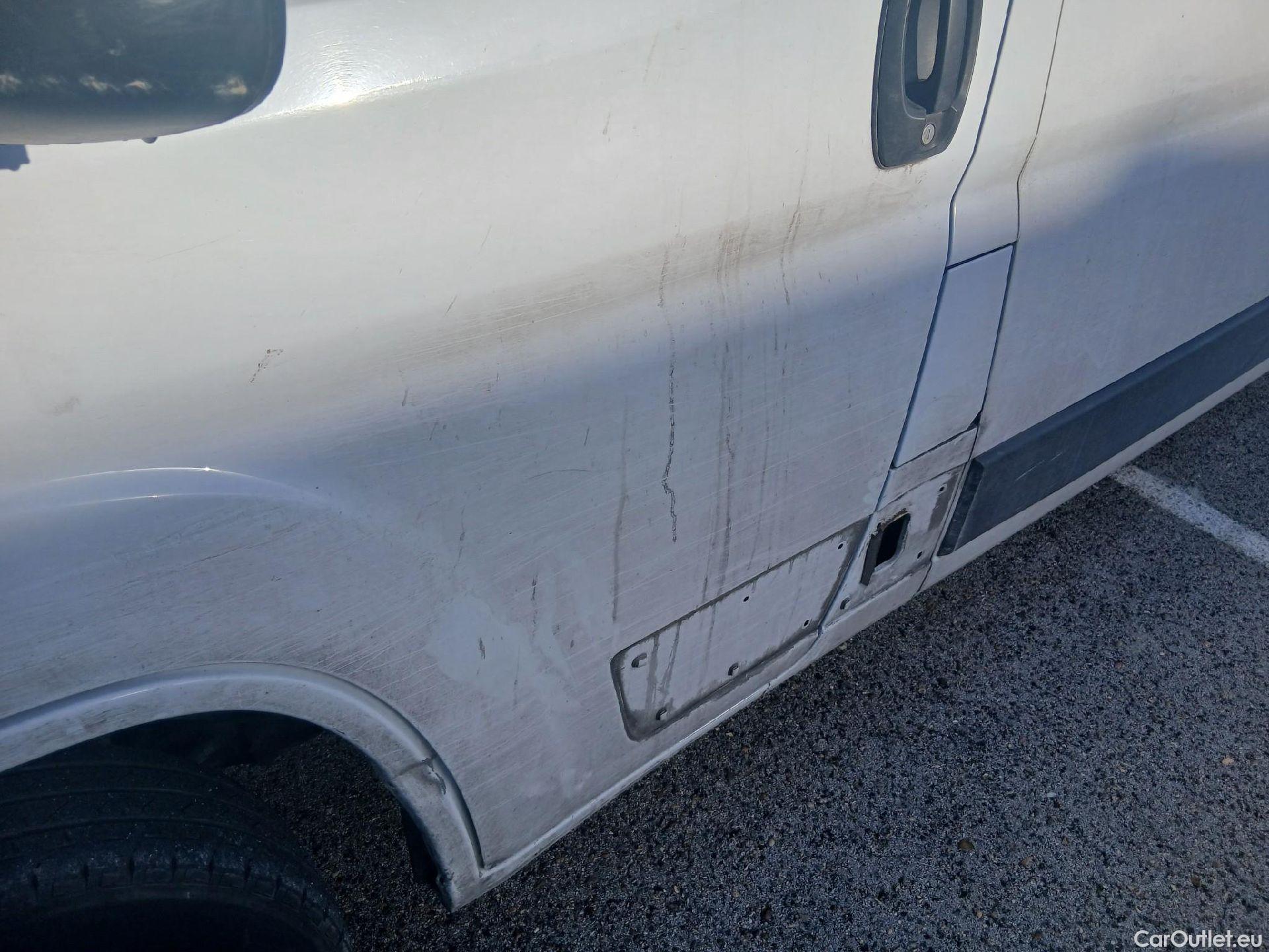  Citroen  Jumper CITROEN  / 2014 / 4P / furgón BlueHDi 103KW (140CV) Furgón 35L3H2 #27