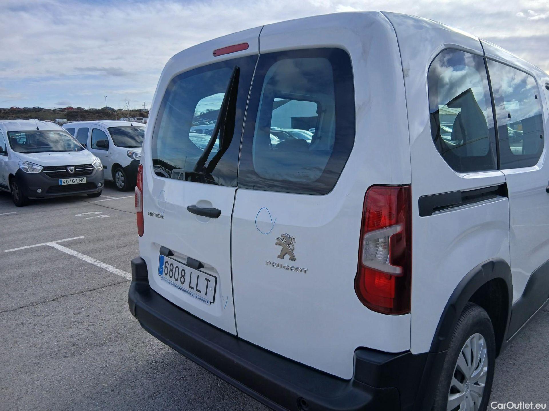  Peugeot  RIFTER PEUGEOT  / 2018 / 4P / combi Access Standard BlueHDi 73kW (AC) #23