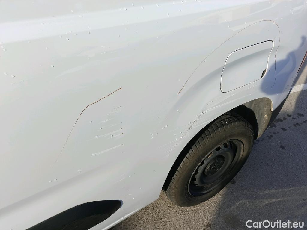  Peugeot  Partner PEUGEOT  / 2018 / 3P / furgón derivado de turismo Pro Standard 600kg BlueHDi 73kW #3