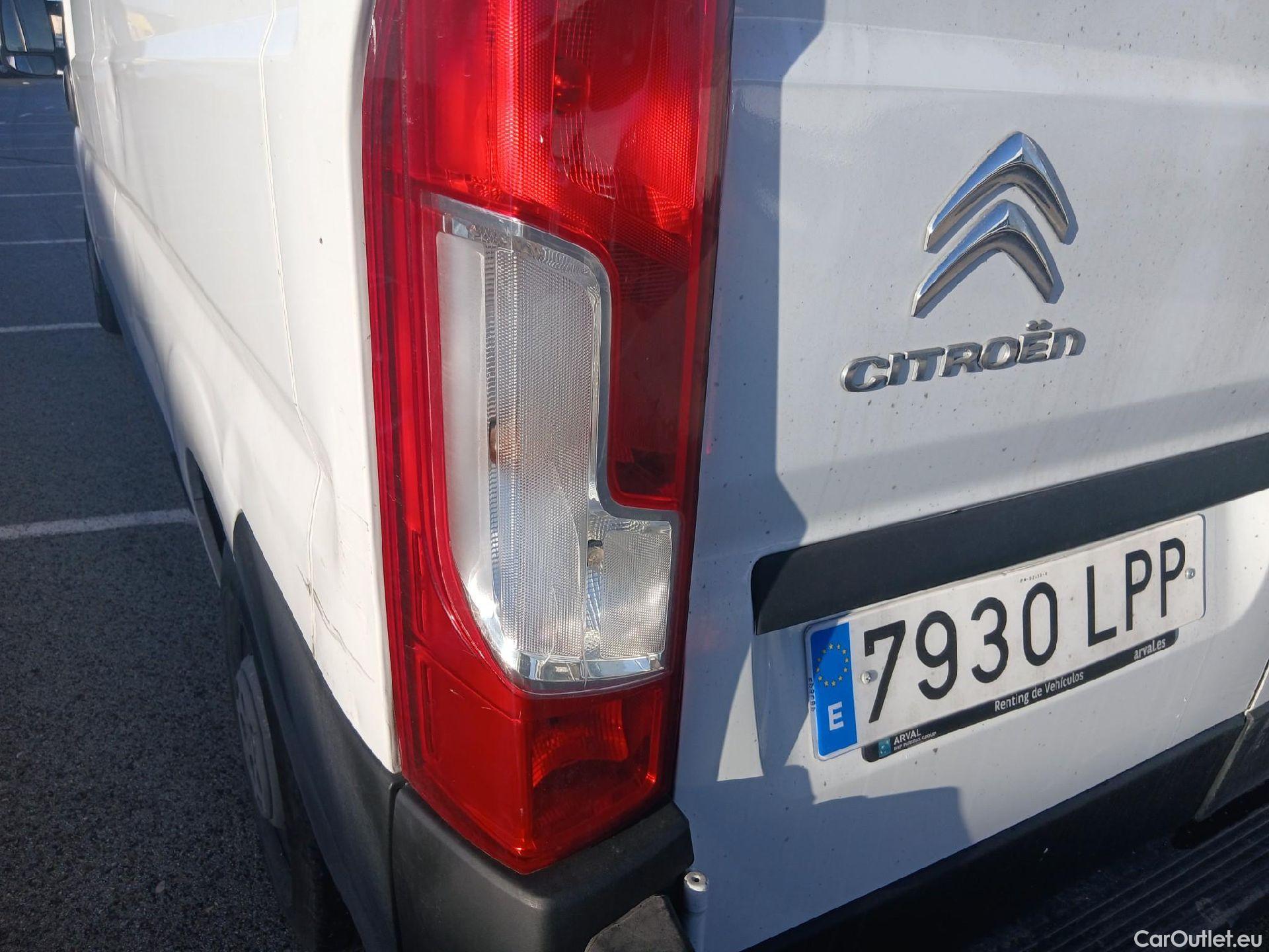  Citroen  Jumper CITROEN  / 2014 / 4P / furgón BlueHDi 103KW (140CV) Furgón 35L3H2 #39