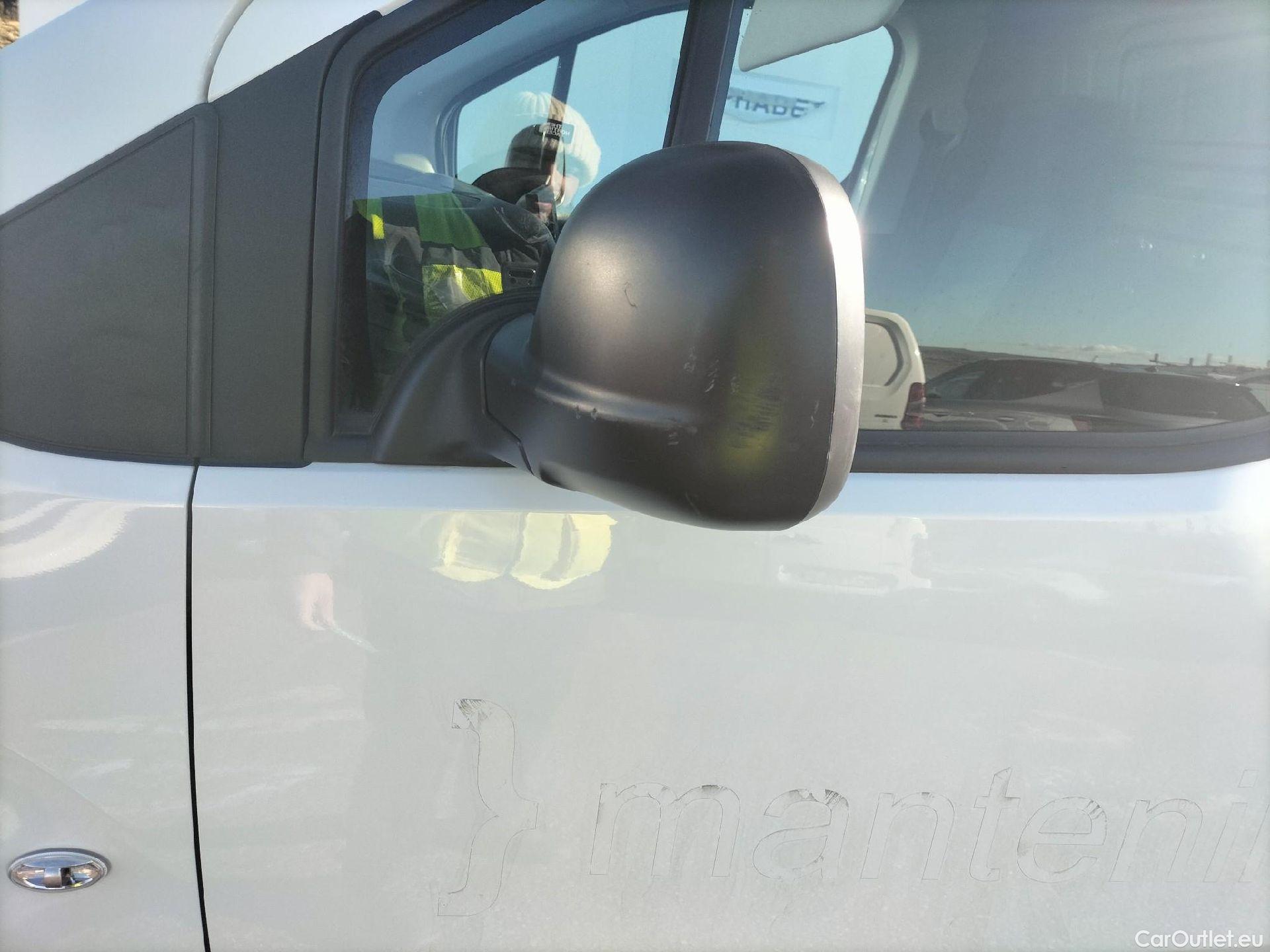  Citroen  Berlingo CITROEN  / 2018 / 3P / furgón derivado de turismo Talla M BlueHDi 100 CONTROL #12