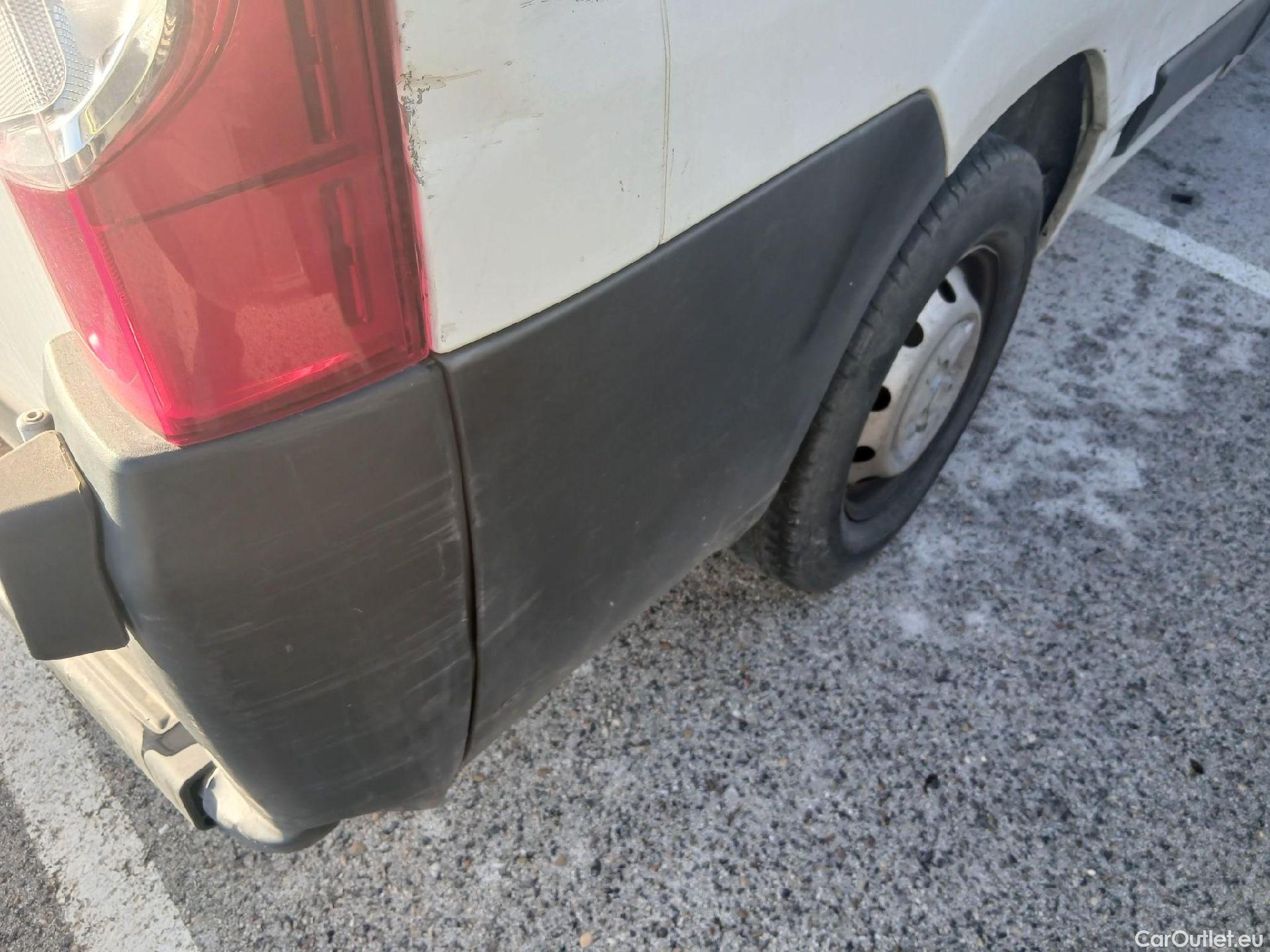  Citroen  Jumper CITROEN  / 2014 / 4P / furgón BlueHDi 103KW (140CV) Furgón 35L3H2 #48