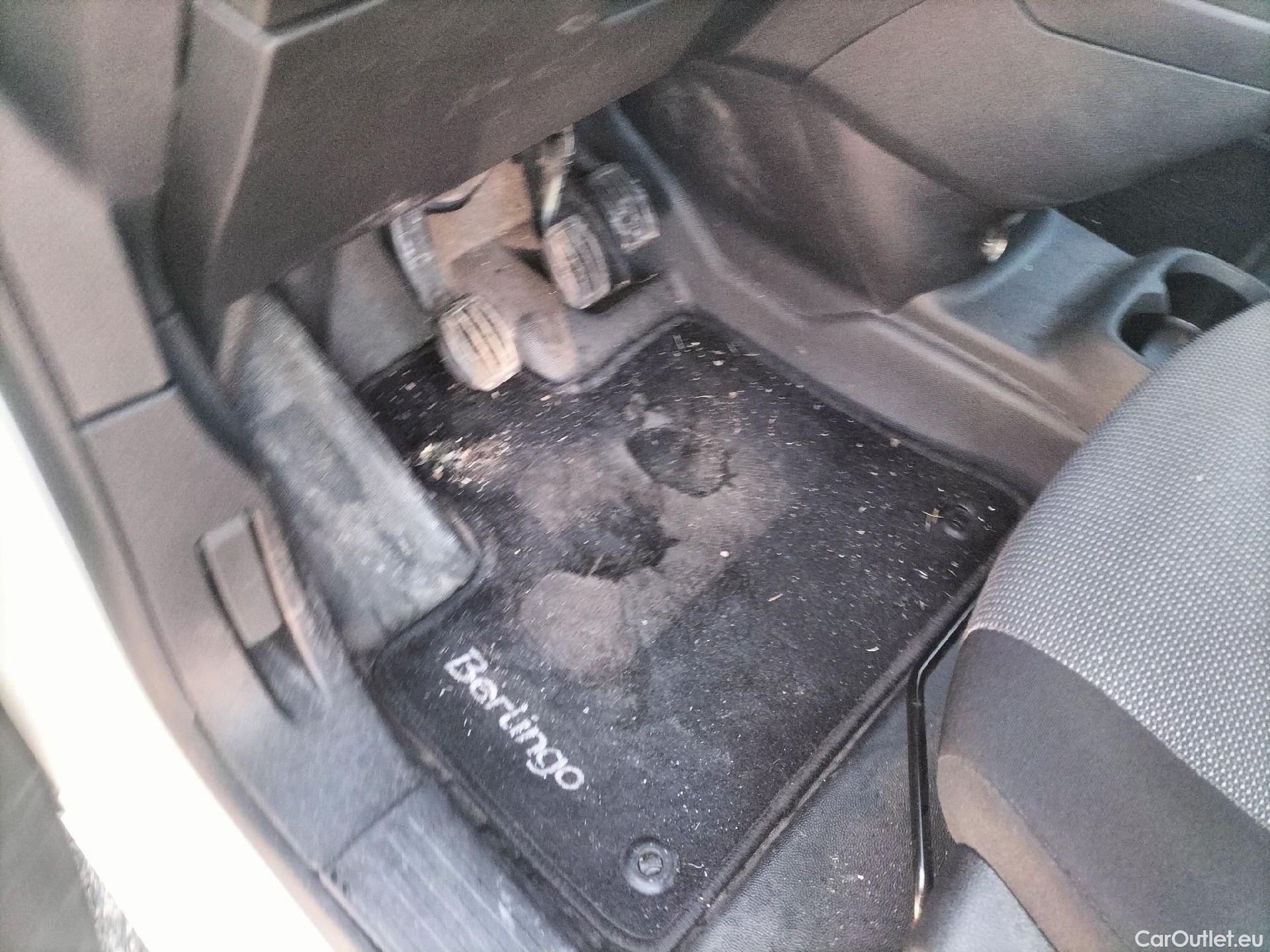  Citroen  Berlingo CITROEN  / 2018 / 3P / furgón derivado de turismo Talla M BlueHDi 100 CONTROL #21