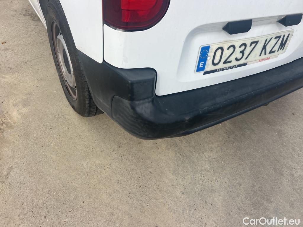  Citroen  Berlingo CITROEN  / 2018 / 4P / combi Talla M BlueHDi 100 LIVE (AC) #14