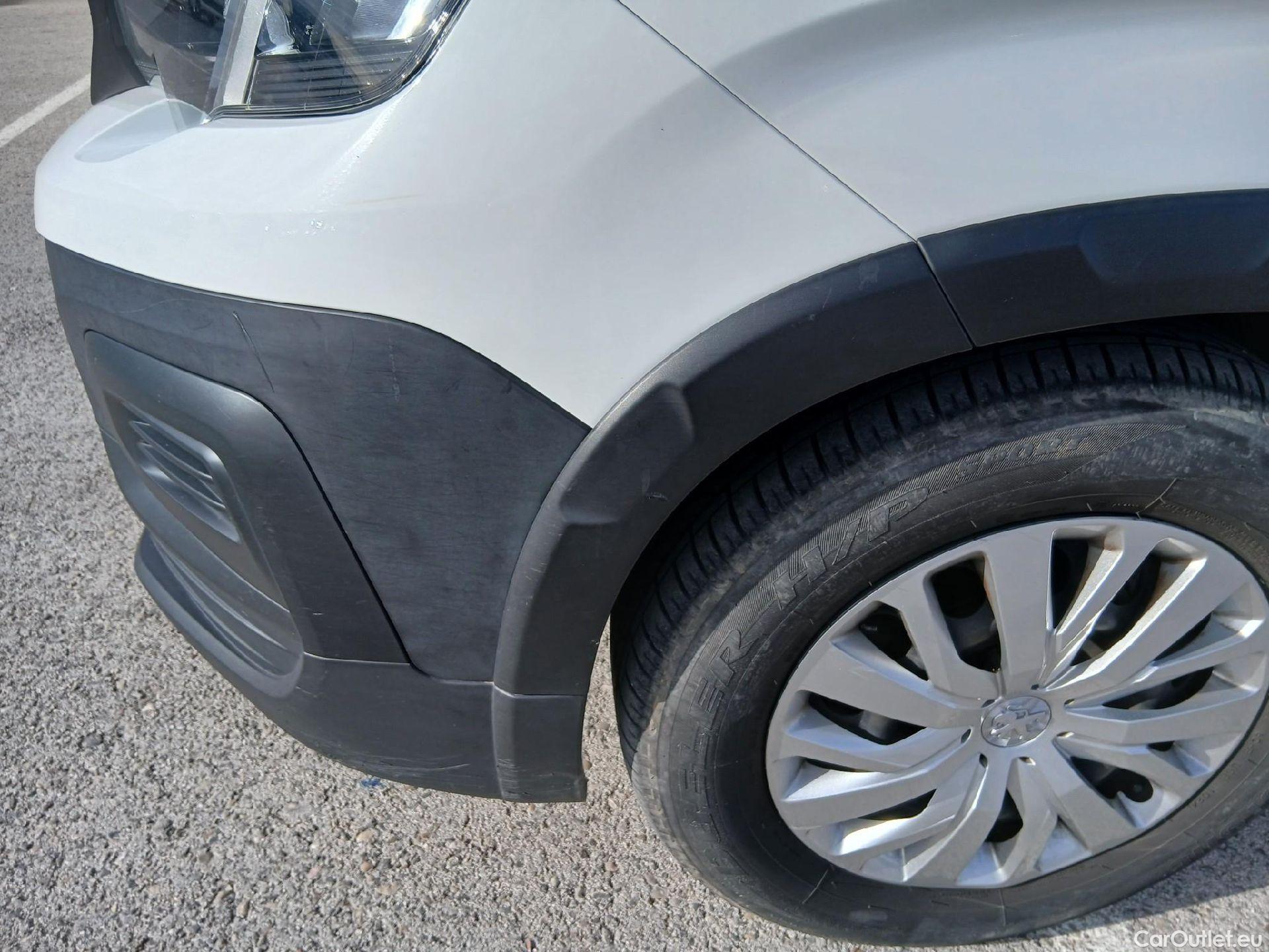  Peugeot  RIFTER PEUGEOT  / 2018 / 4P / combi Access Standard BlueHDi 73kW (AC) #10