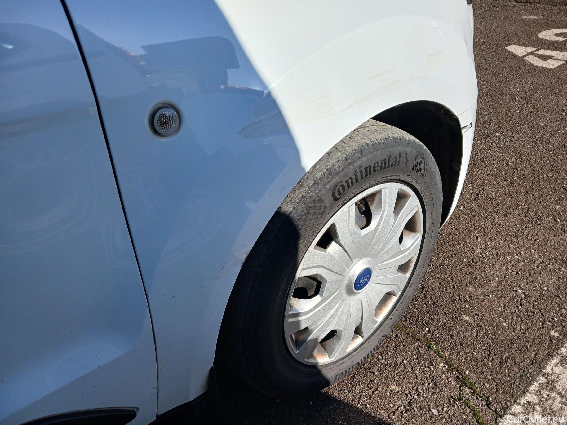  Ford  Transit Connect FORD  / 2013 / 5P / combi Kombi 1.5 TDCi 74kW Trend 230 L2 #40