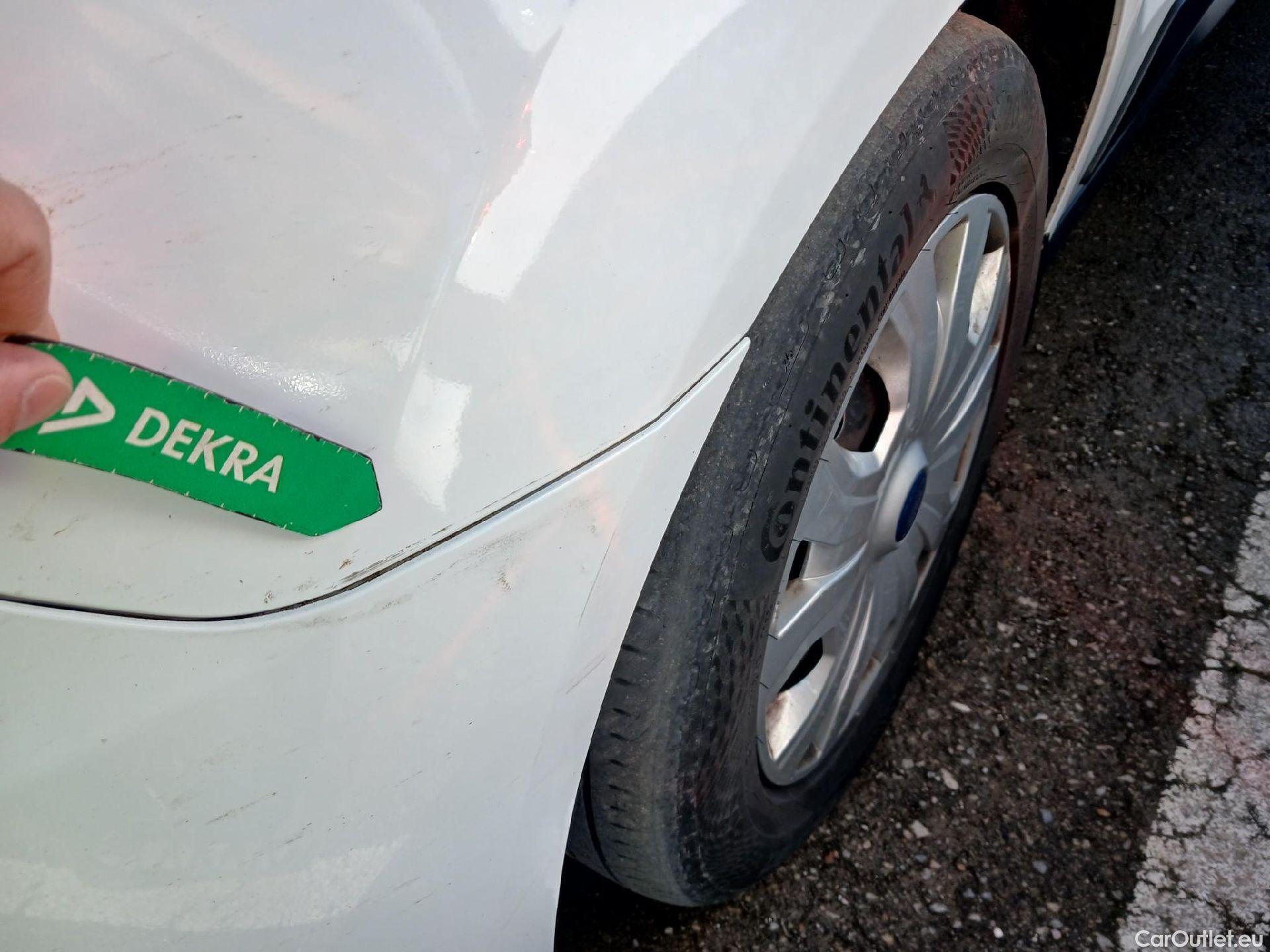  Ford  Transit Connect FORD  / 2013 / 5P / combi Kombi 1.5 TDCi 74kW Trend 230 L2 #10