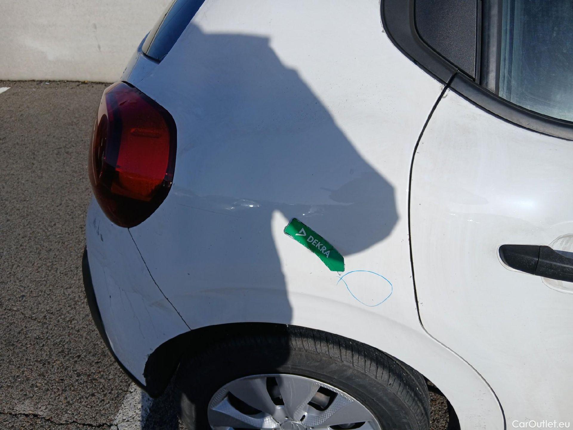  Citroen  C3 CITROEN  / 2016 / 5P / berlina comercial BlueHDi 73KW (100CV) S&S Comercial #48