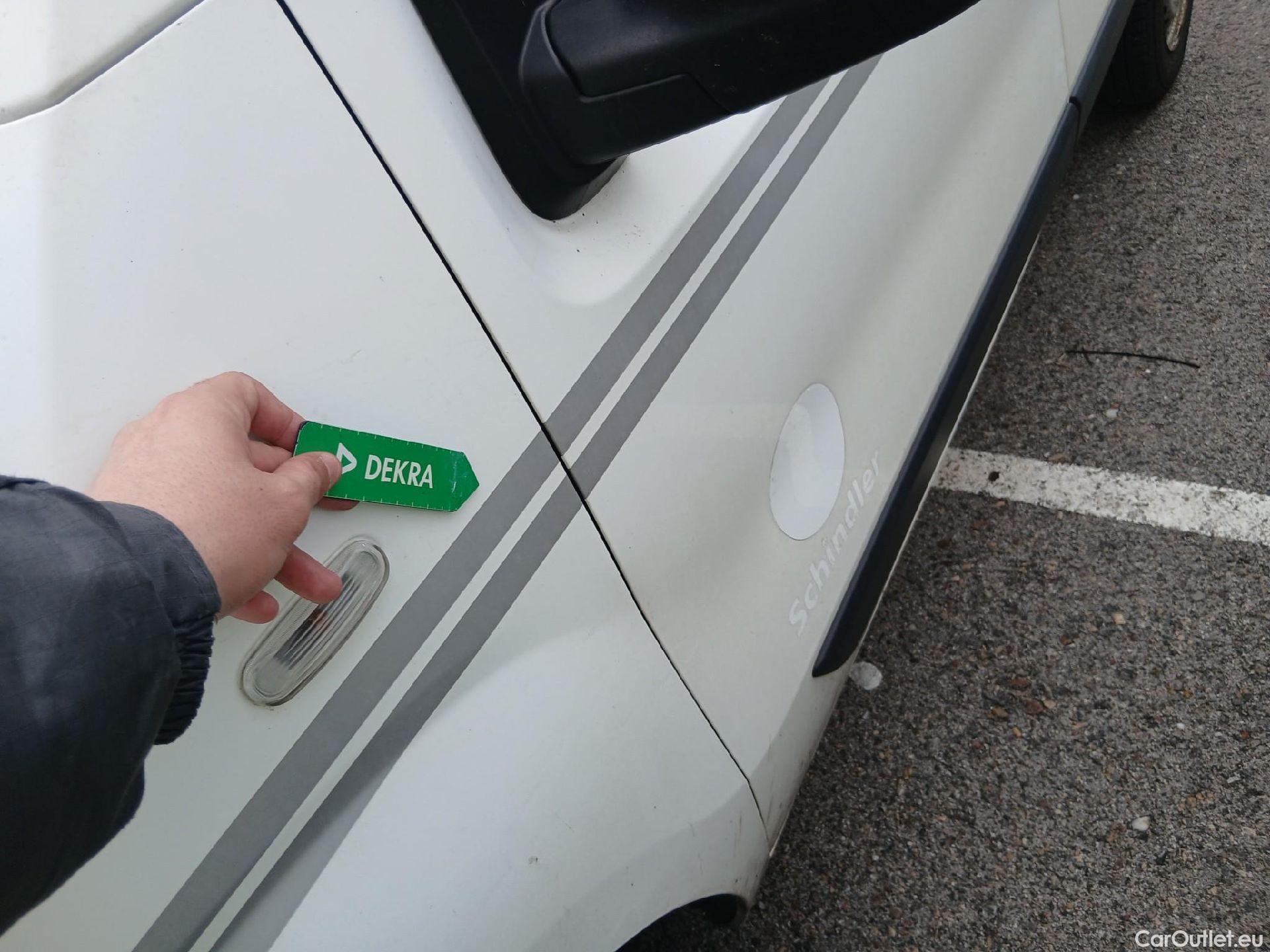  Fiat  Fiorino FIAT  / 2016 / 3P / furgón derivado de turismo Cargo Base 1.3 Mjet 59kW (80CV) E6 #7