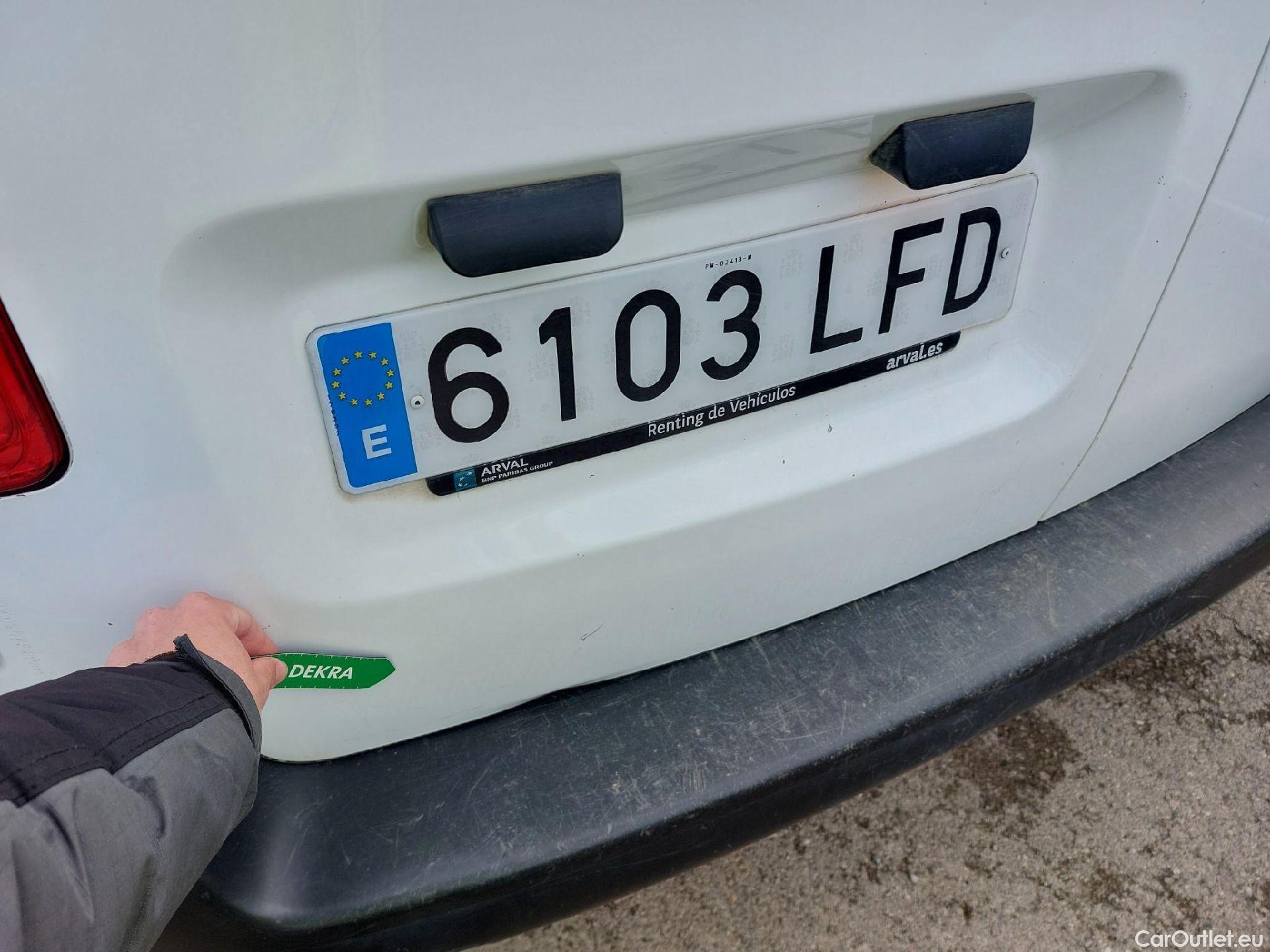  Citroen  Jumpy CITROEN  / 2016 / 4P / furgón Talla M BlueHDi 100 S&S 6v Control #11