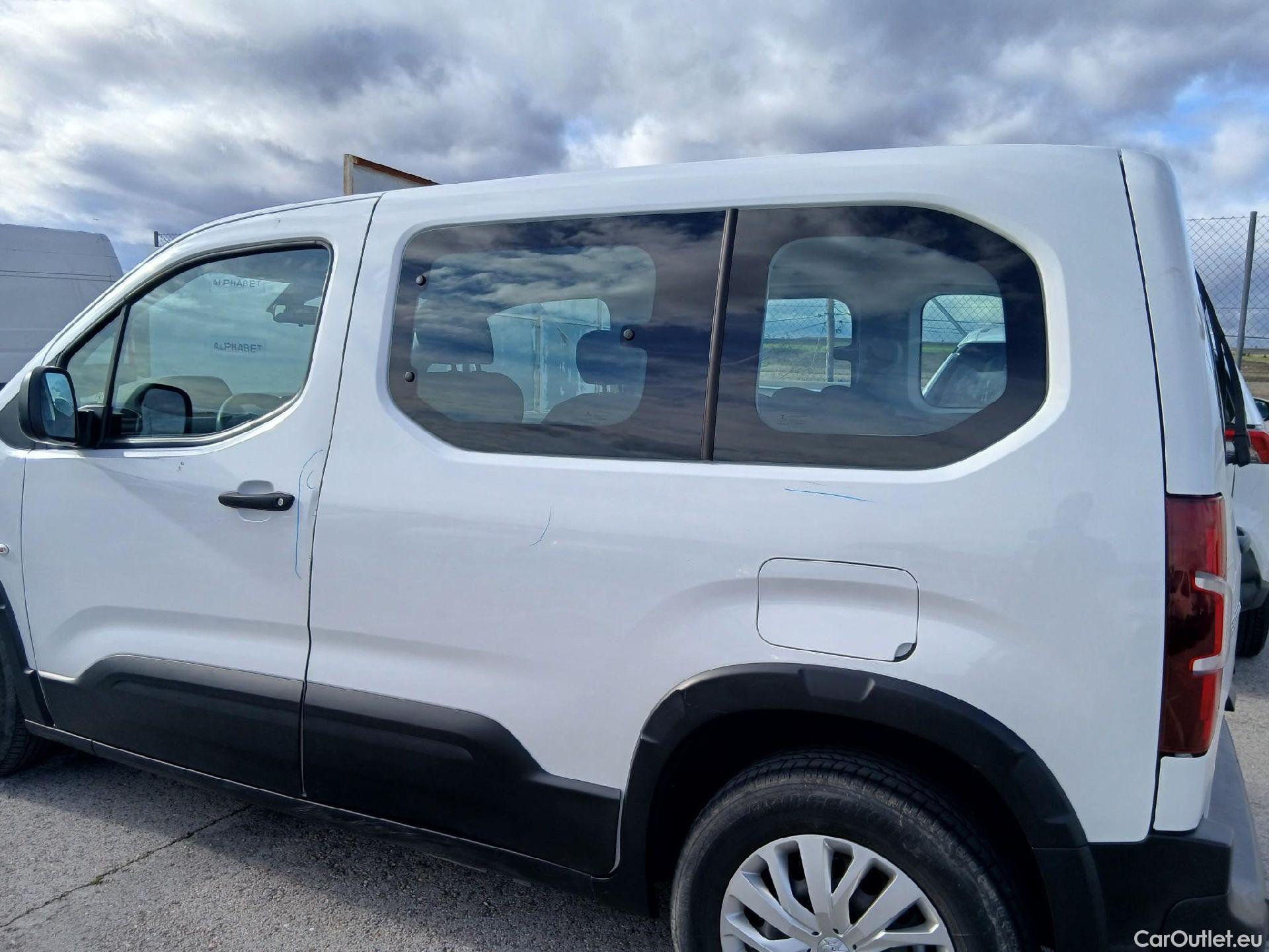  Peugeot  RIFTER PEUGEOT  / 2018 / 4P / combi Access Standard BlueHDi 73kW (AC) #18