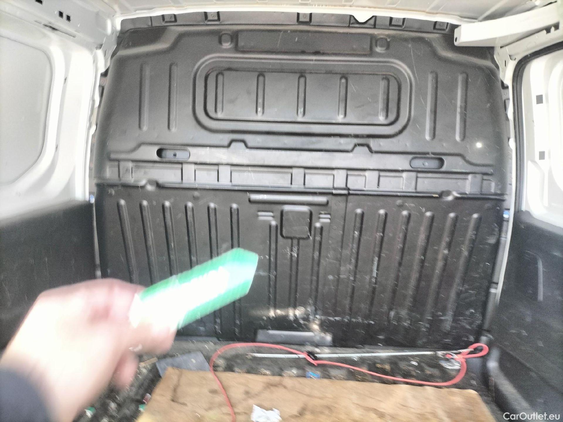  Citroen  Berlingo CITROEN  / 2018 / 3P / furgón derivado de turismo Talla M BlueHDi 100 CONTROL #59