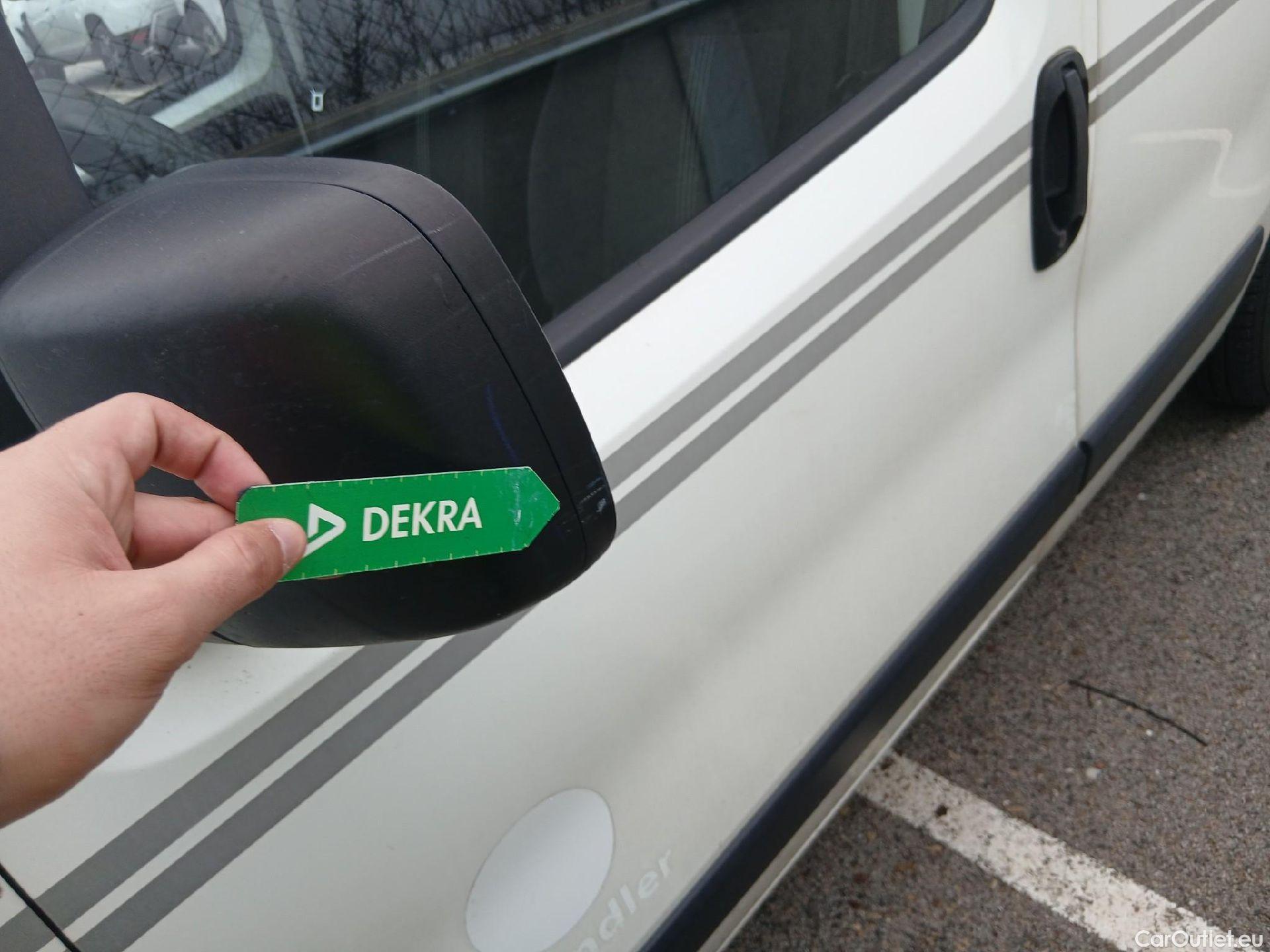  Fiat  Fiorino FIAT  / 2016 / 3P / furgón derivado de turismo Cargo Base 1.3 Mjet 59kW (80CV) E6 #11