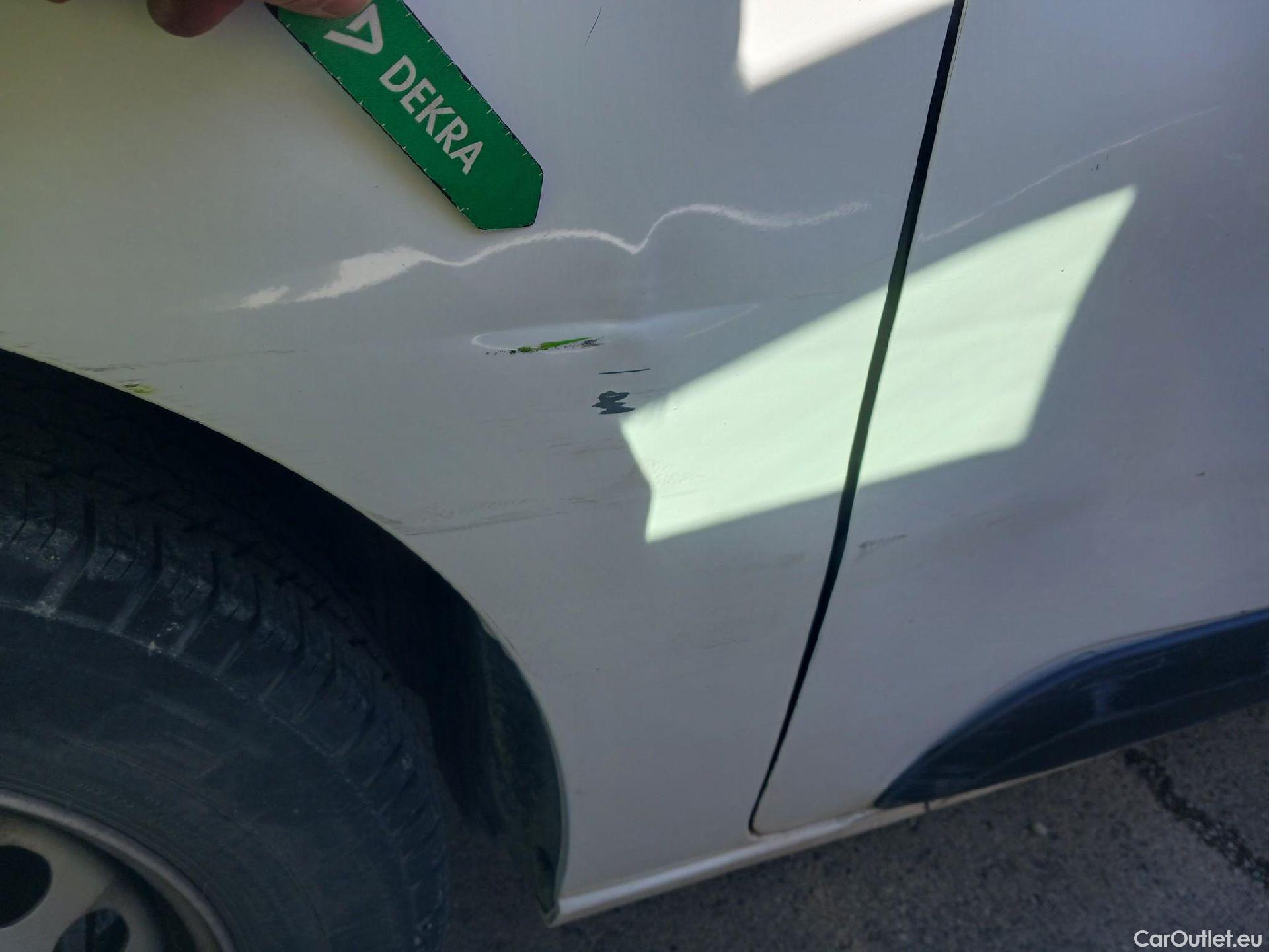  Peugeot  Expert PEUGEOT  / 2016 / 4P / furgón Furgón Pro 1.5 BlueHDi 120 Standard #25