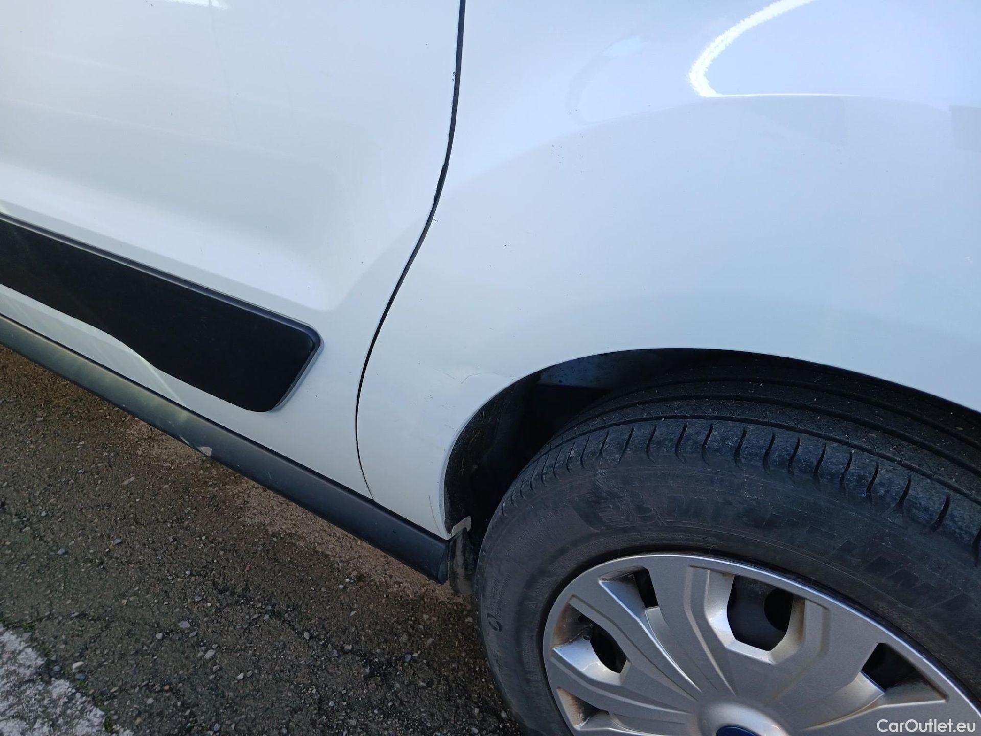  Ford  Transit Connect FORD  / 2013 / 5P / combi Kombi 1.5 TDCi 74kW Trend 230 L2 #19