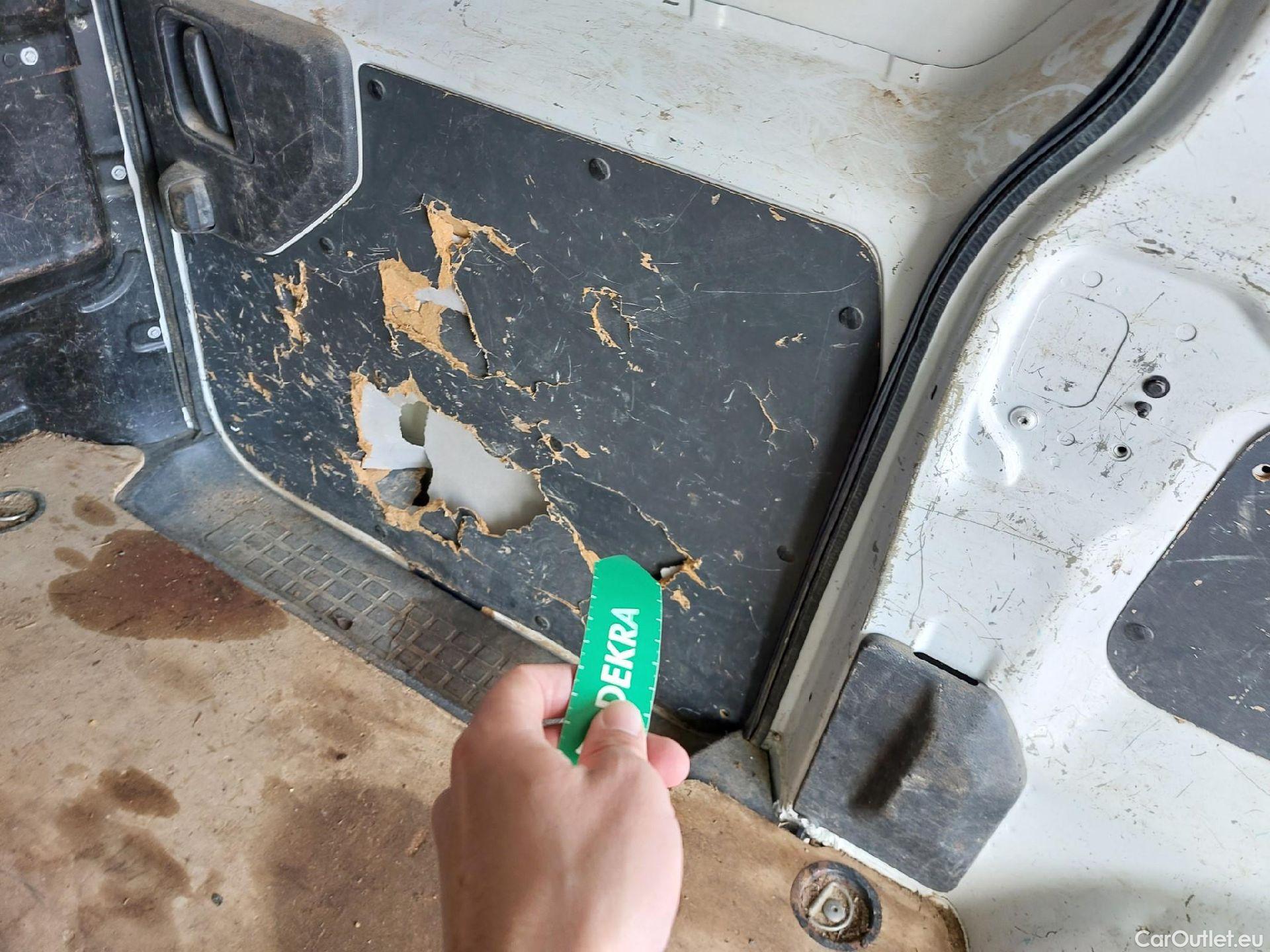  Citroen  Jumpy CITROEN  / 2016 / 4P / furgón Talla M BlueHDi 100 S&S 6v Control #38