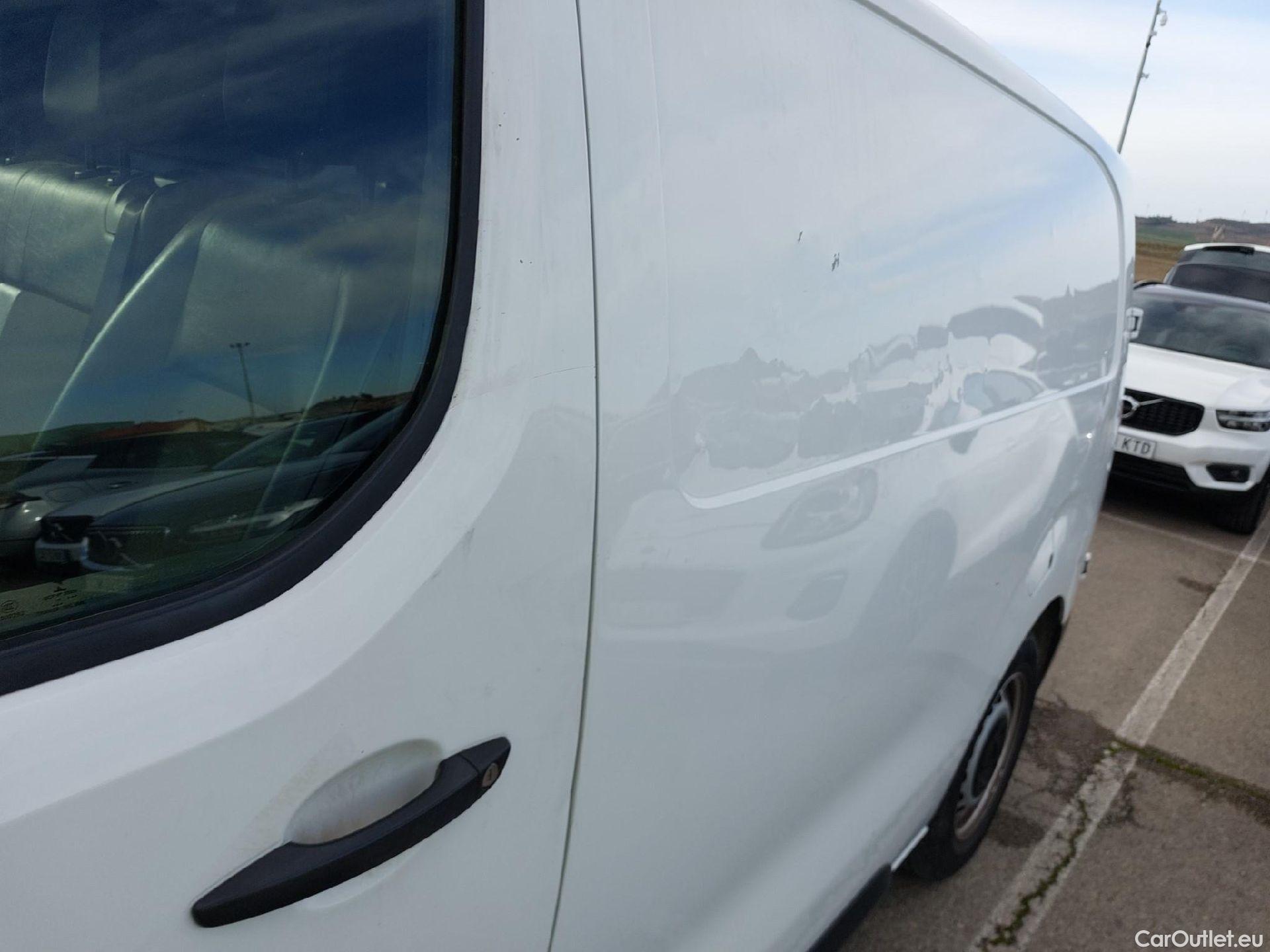  Citroen  Jumpy CITROEN  / 2016 / 4P / furgón Talla M BlueHDi 100 S&S 6v Control #8