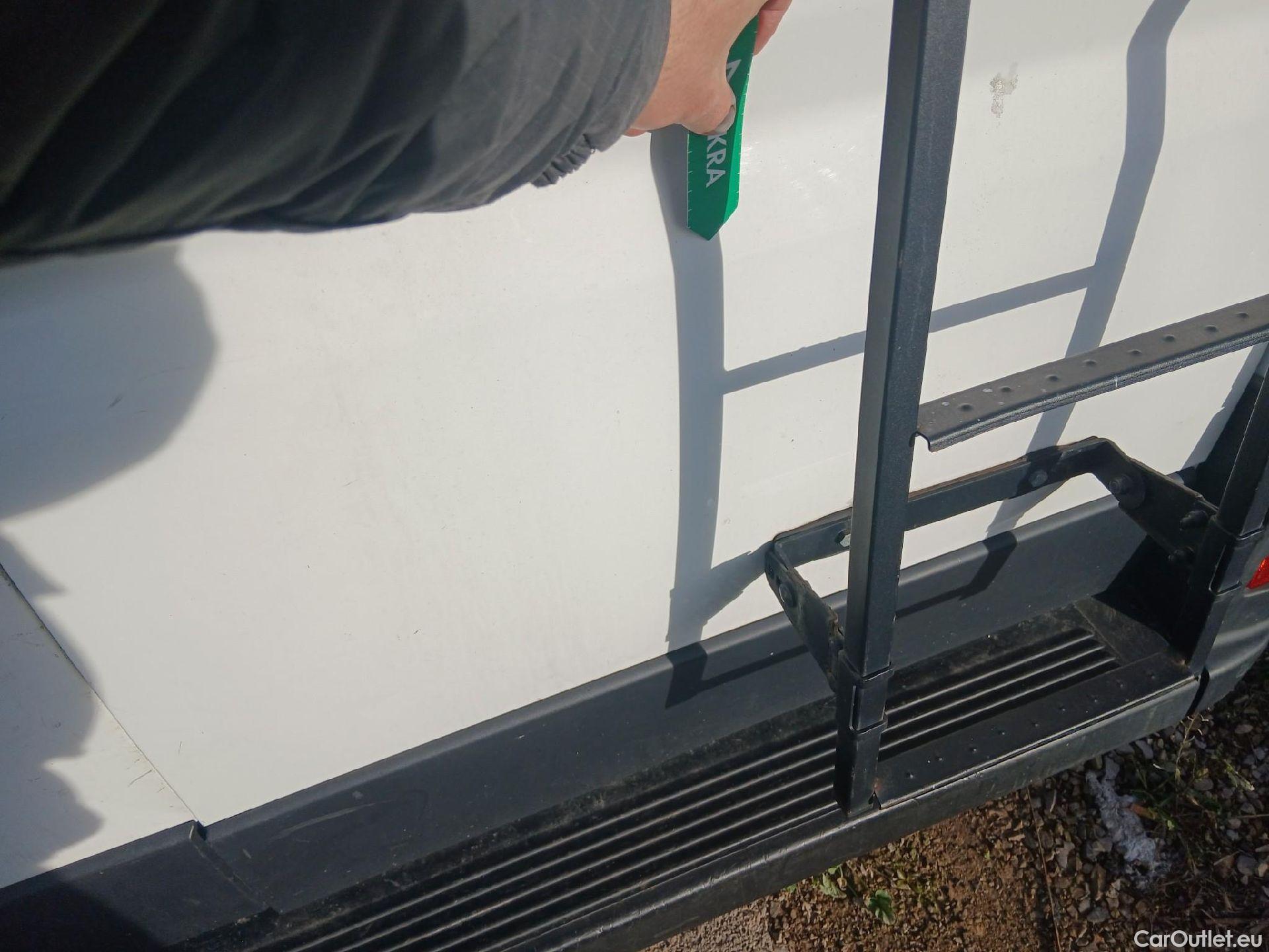  Peugeot  Boxer PEUGEOT  / 2014 / 4P / furgón 330 L1H1 BlueHDi 81KW (110CV) #16