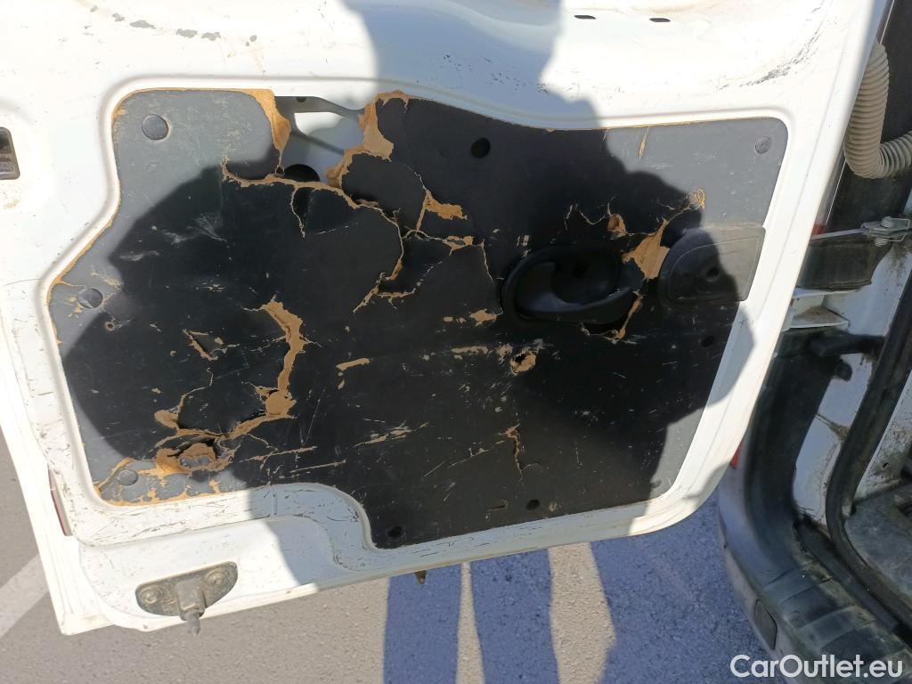  Renault  Kangoo RENAULT  Z.E./2013/3P/furgón derivado de turismo Z.E. Flexi #26