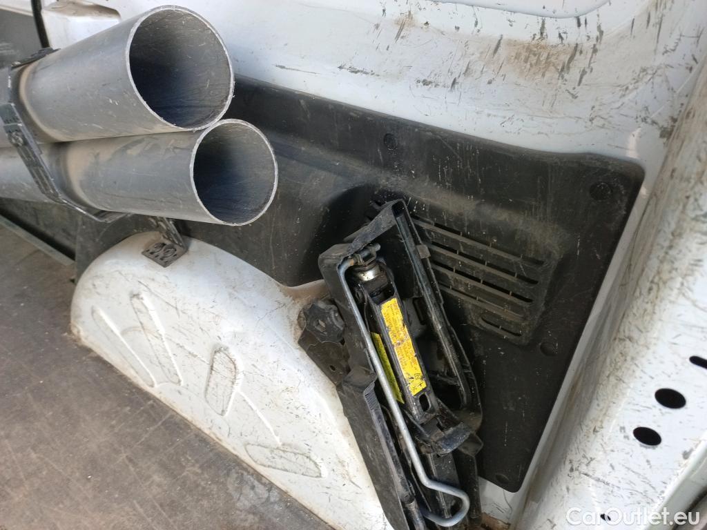  Renault  Kangoo RENAULT  Z.E./2013/3P/furgón derivado de turismo Z.E. Flexi #38