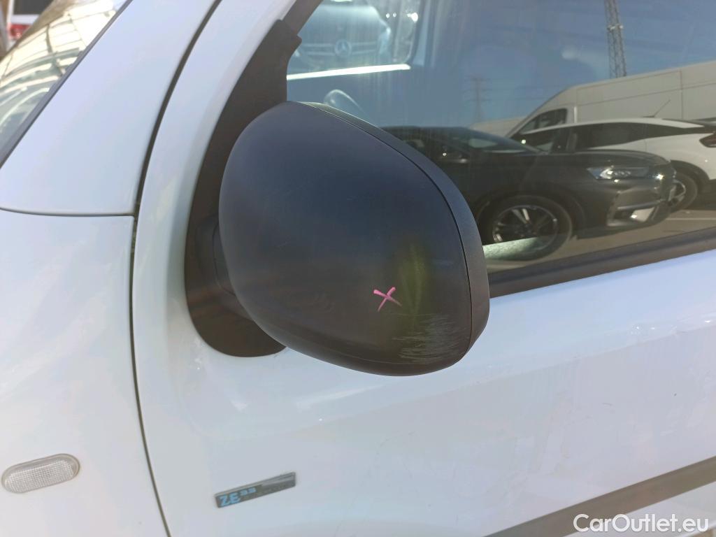  Renault  Kangoo RENAULT  Z.E./2013/3P/furgón derivado de turismo Z.E. Flexi #50