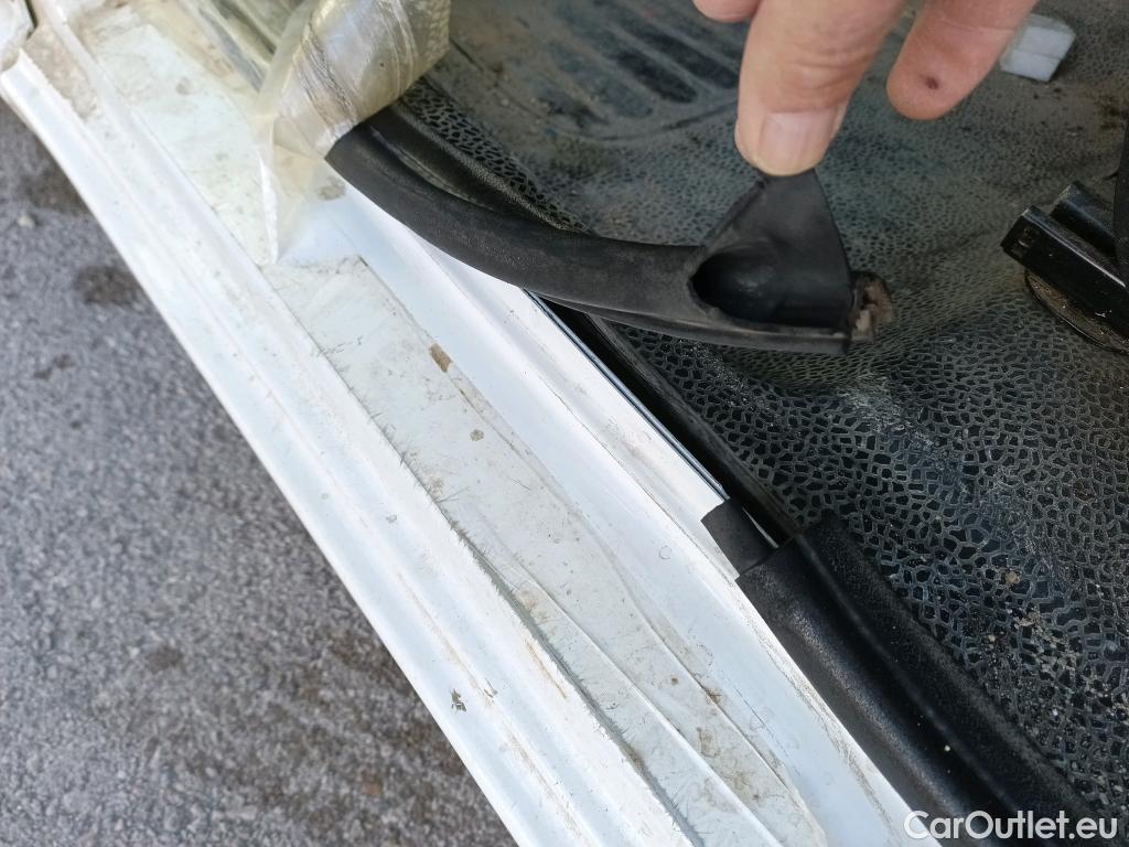  Renault  Kangoo RENAULT  Z.E./2013/3P/furgón derivado de turismo Z.E. Flexi #14