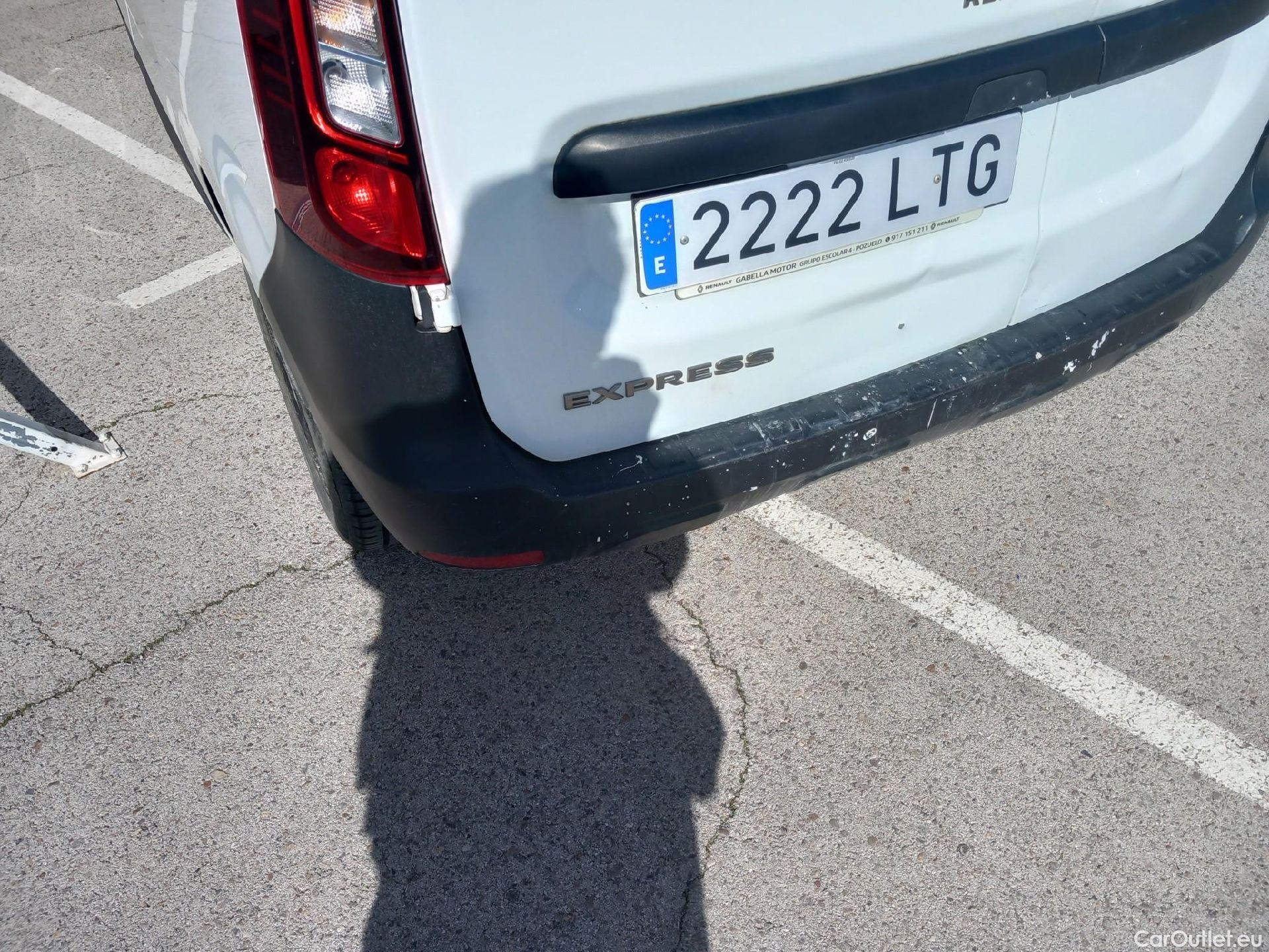  Renault  EXPRESS RENAULT  / 2021 / 4P / furgón derivado de turismo Confort 1.5 Blue dCi 70 kW (95 cv) #26