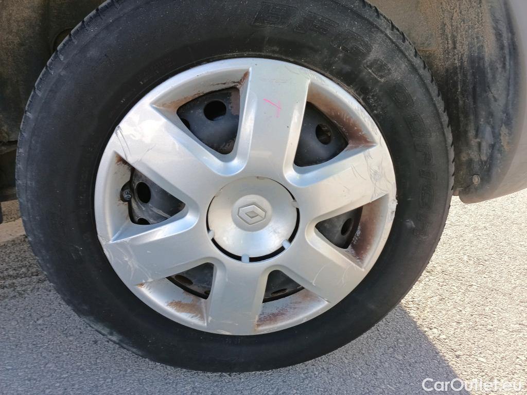  Renault  Kangoo RENAULT  Z.E./2013/3P/furgón derivado de turismo Z.E. Flexi #41