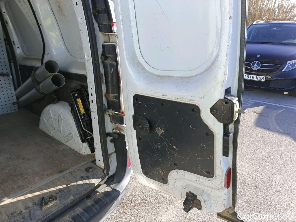  Renault  Kangoo RENAULT  Z.E./2013/3P/furgón derivado de turismo Z.E. Flexi #17