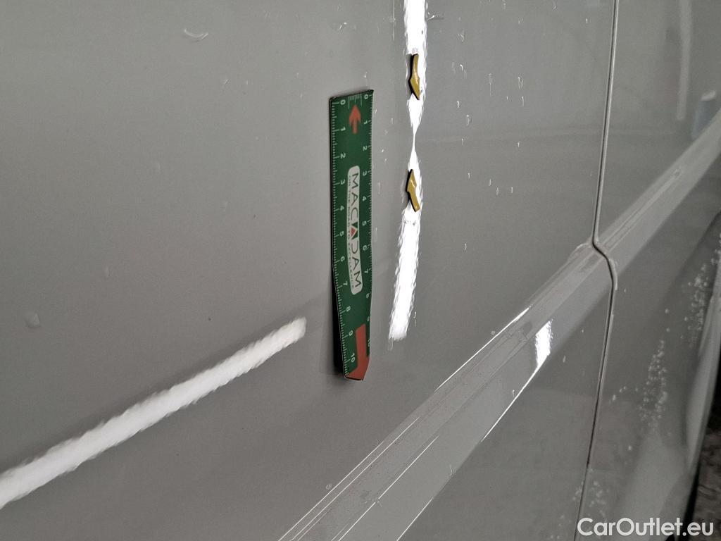  Renault  Trafic RENAULT  VU 4p Fourgon FG GCFL1H1 1000 dCi95 Stop&Start E6 #21