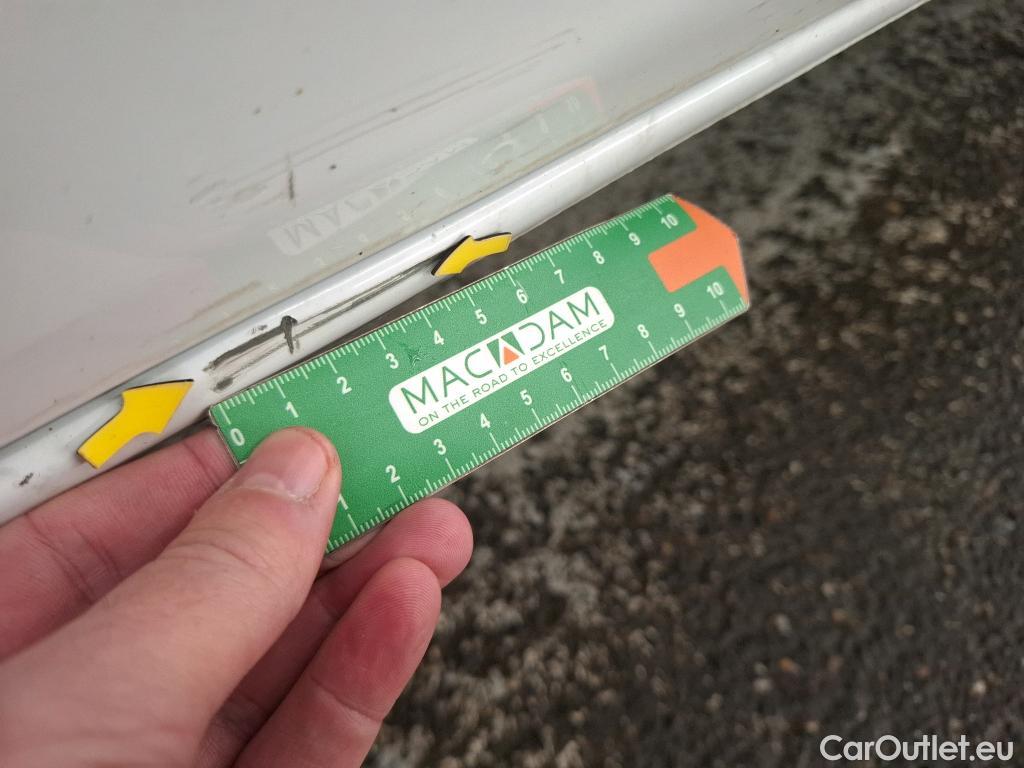  Renault  Trafic RENAULT  VU 4p Fourgon FG GCFL1H1 1000 dCi95 Stop&Start E6 #68