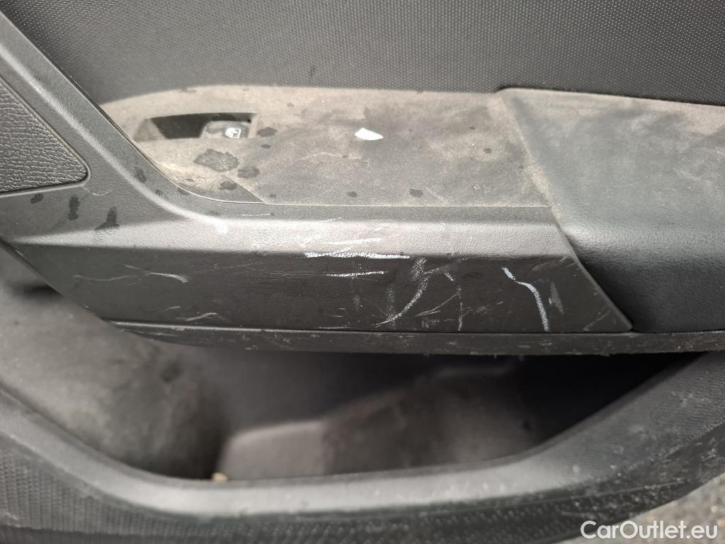  Seat  Leon SEAT  Sportstourer / 2020 / 5P / Break 2.0 TDI 150 DSG S&S Style Business #59