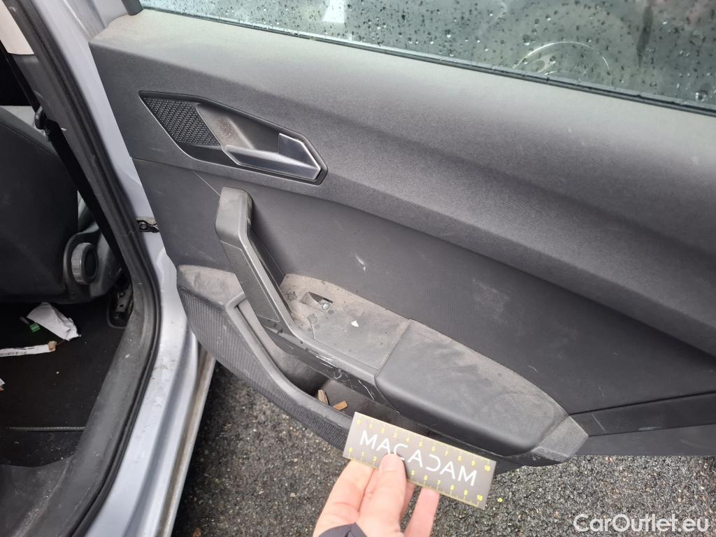  Seat  Leon SEAT  Sportstourer / 2020 / 5P / Break 2.0 TDI 150 DSG S&S Style Business #56