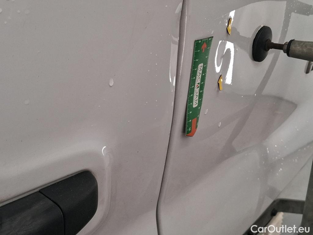  Renault  Trafic RENAULT  VU 4p Fourgon FG GCFL1H1 1000 dCi95 Stop&Start E6 #41