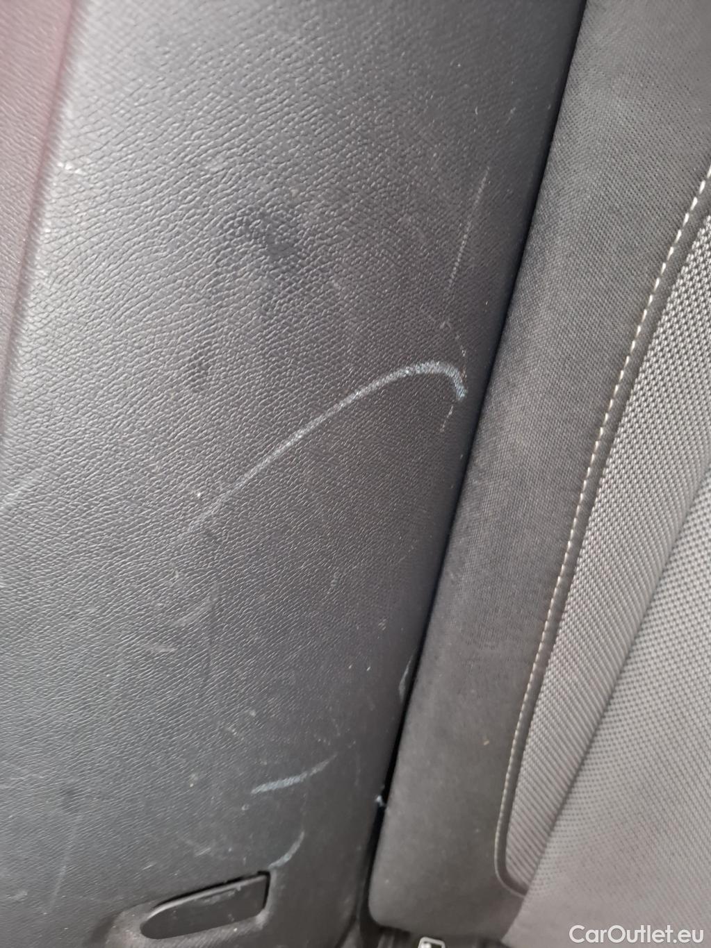  Seat  Leon SEAT  Sportstourer / 2020 / 5P / Break 2.0 TDI 150 DSG S&S Style Business #53