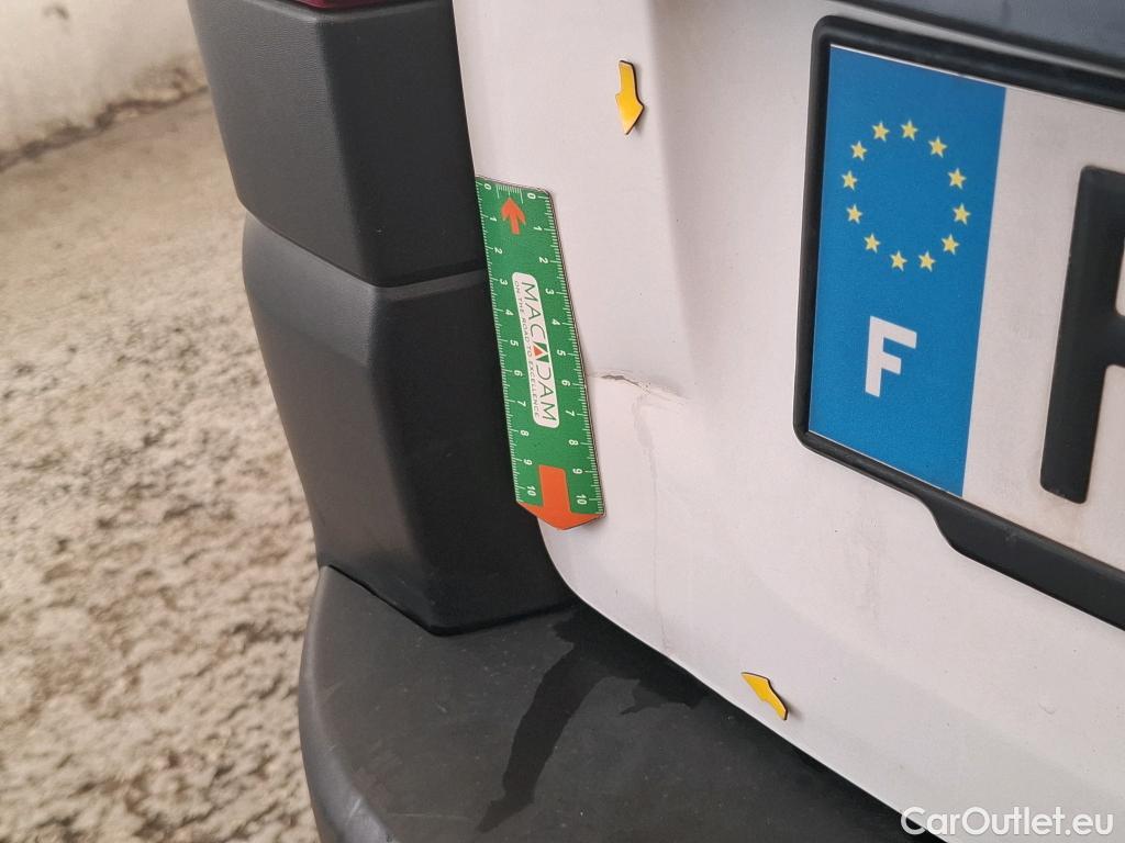  Renault  Trafic RENAULT  VU 4p Fourgon FG GCFL1H1 1000 dCi95 Stop&Start E6 #34