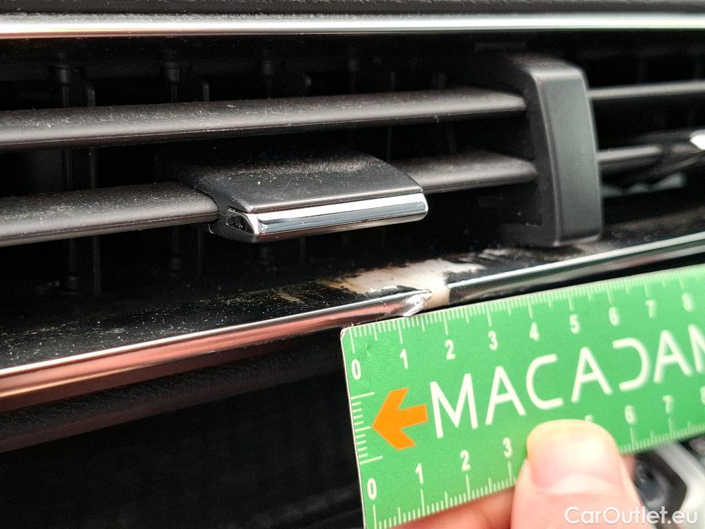  Peugeot  5008  Active Business 1.2 PureTech 130CV BVM6 7 Sieges E6d #9