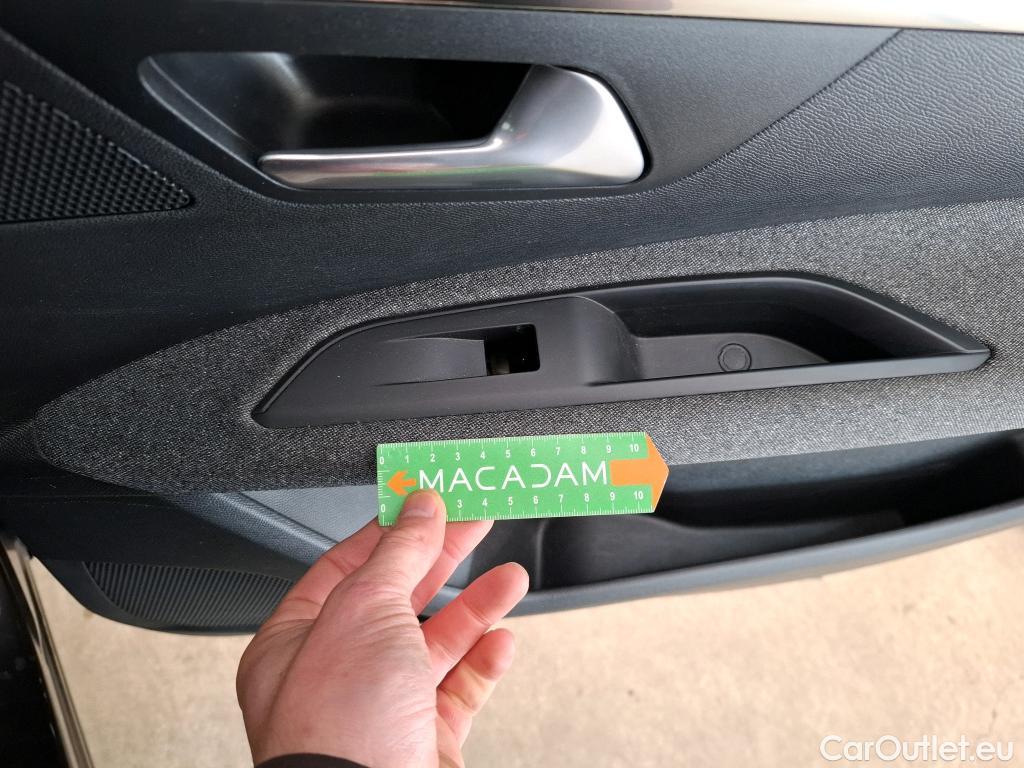  Peugeot  5008  Active Business 1.2 PureTech 130CV BVM6 7 Sieges E6d #57