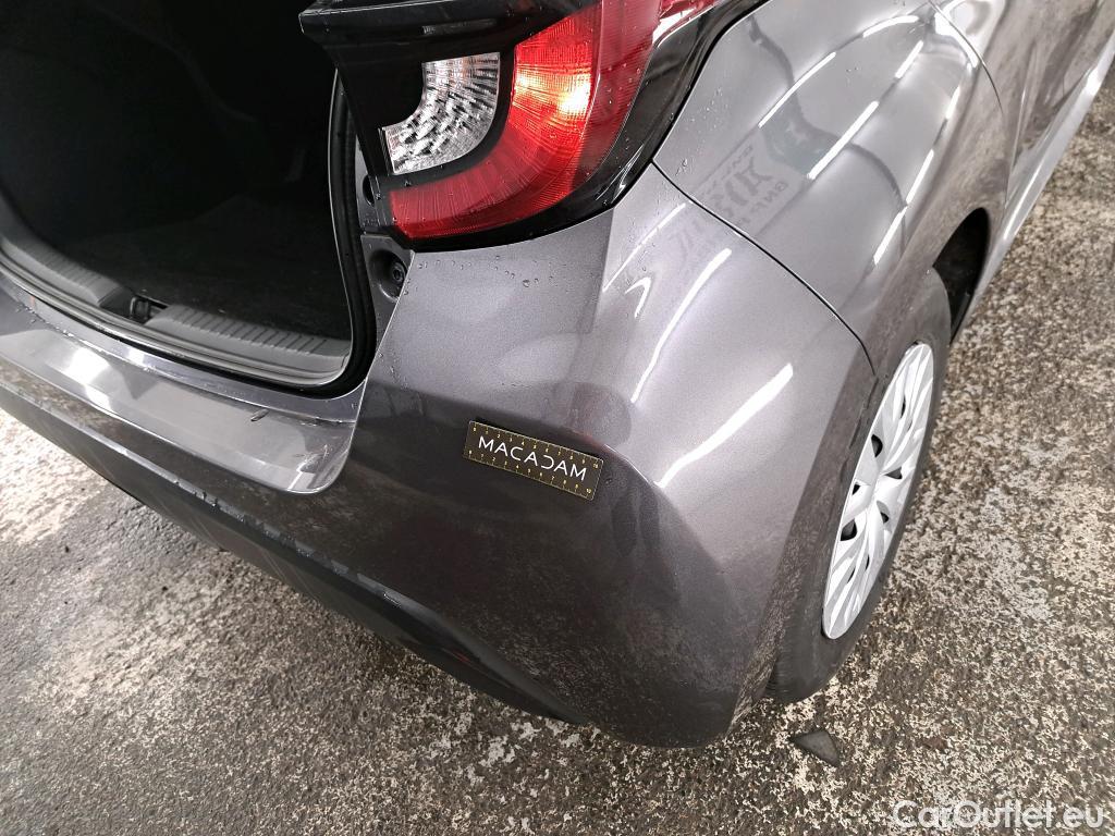  Toyota  Yaris TOYOTA  Hybride / 2019 / 5P / Berline Hybride 116h France Business Stage Acad #2