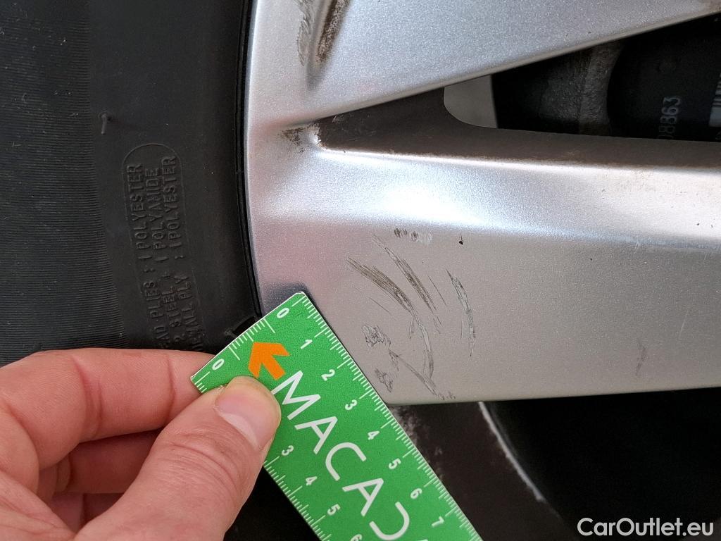  Peugeot  5008  Active Business 1.2 PureTech 130CV BVM6 7 Sieges E6d #31