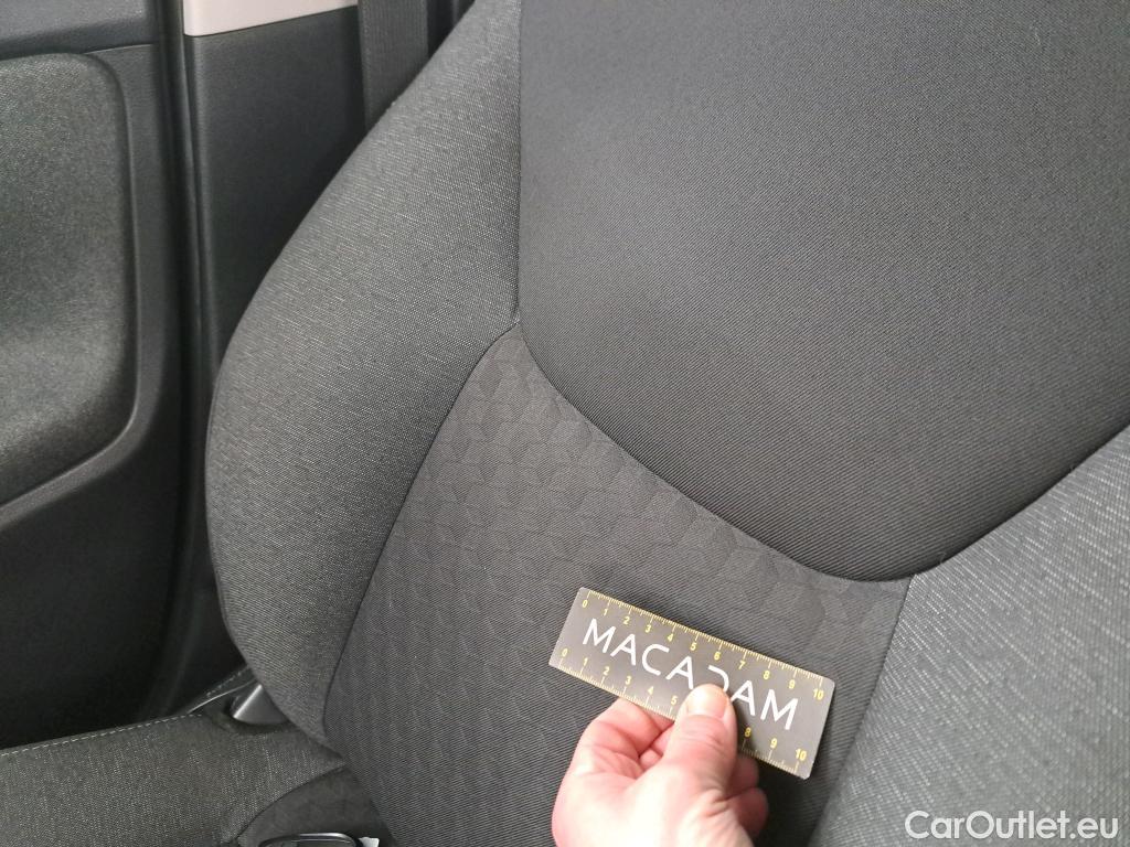  Toyota  Yaris TOYOTA  Hybride / 2019 / 5P / Berline Hybride 116h France Business Stage Acad #23