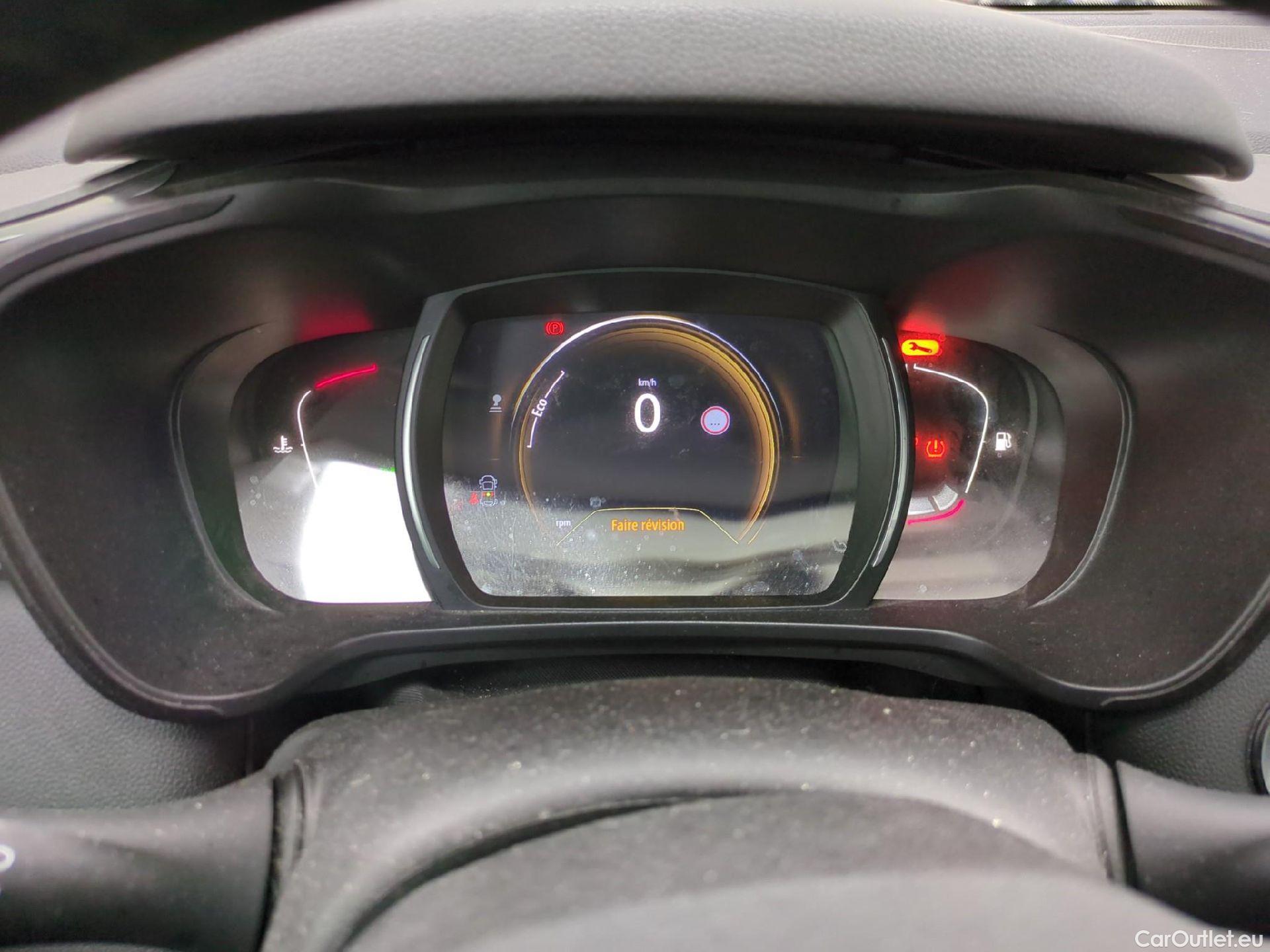  Renault  Kadjar  Business 1.5 dCi 110CV BVM6 E6 #24