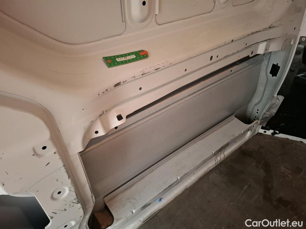  Renault  Trafic RENAULT  VU 4p Fourgon FG GCFL1H1 1000 dCi95 Stop&Start E6 #47