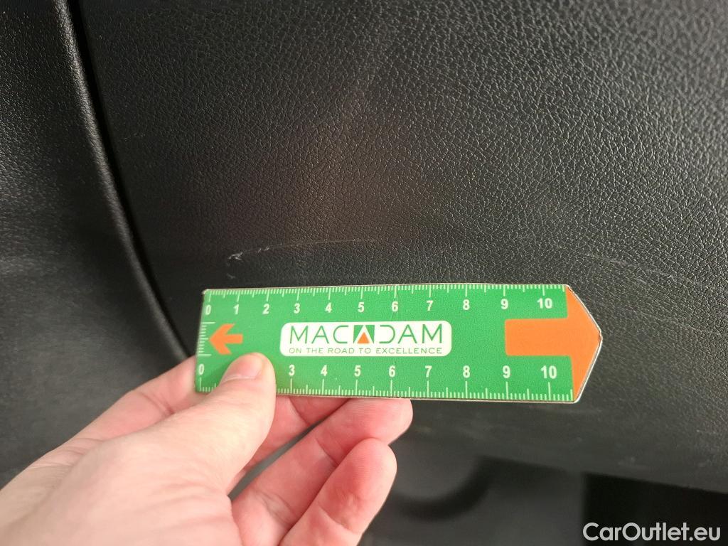  Renault  Trafic RENAULT  VU 4p Fourgon FG GCFL1H1 1000 dCi95 Stop&Start E6 #61