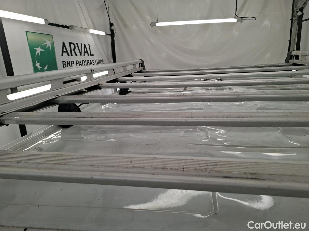  Renault  Trafic RENAULT  VU 4p Fourgon FG GCFL1H1 1000 dCi95 Stop&Start E6 #4