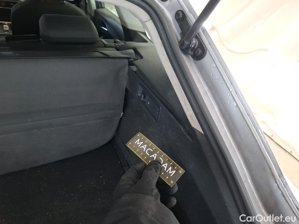  Seat  Leon SEAT  Sportstourer / 2020 / 5P / Break 2.0 TDI 150 DSG S&S Style Business #36