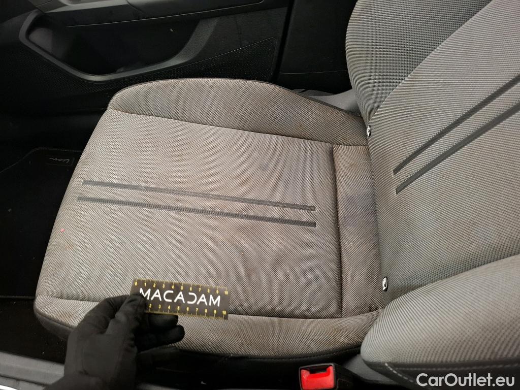  Seat  Leon SEAT  Sportstourer / 2020 / 5P / Break 2.0 TDI 150 DSG S&S Style Business #50