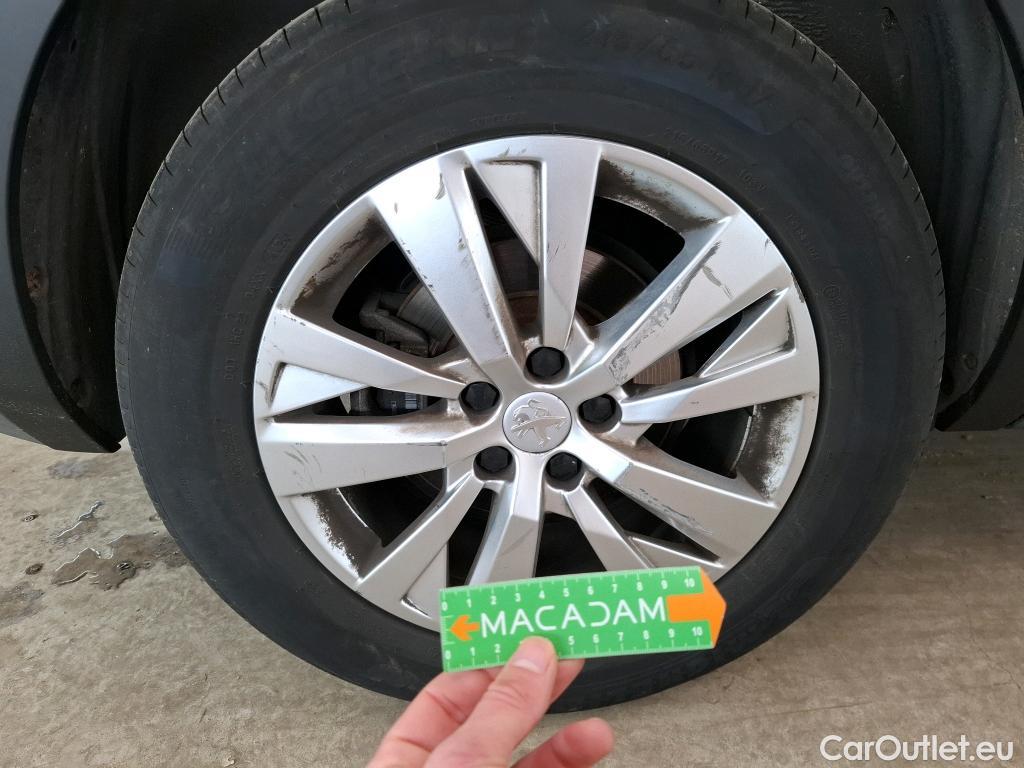  Peugeot  5008  Active Business 1.2 PureTech 130CV BVM6 7 Sieges E6d #27