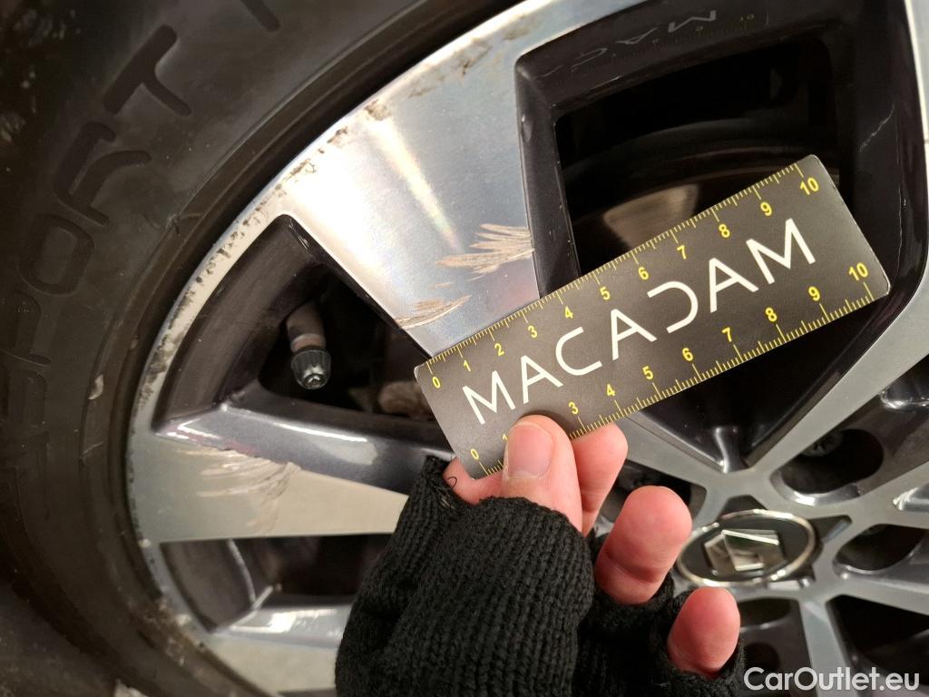  Renault  Megane RENAULT Mégane Berline 5p Berline Intens TCe 140 FAP #6